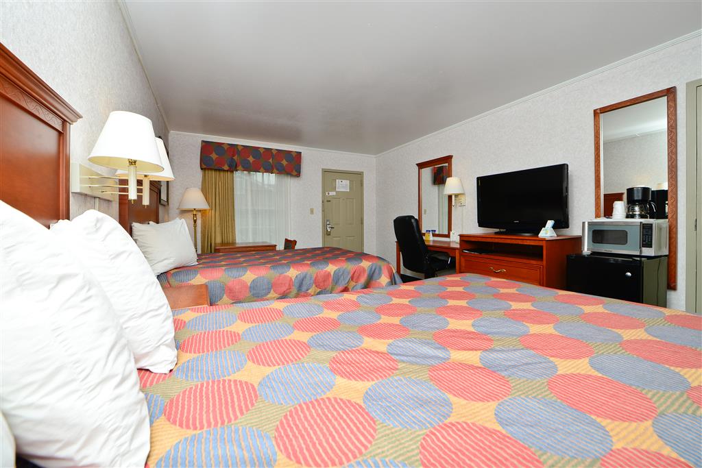 Super 8 by Wyndham Cave City