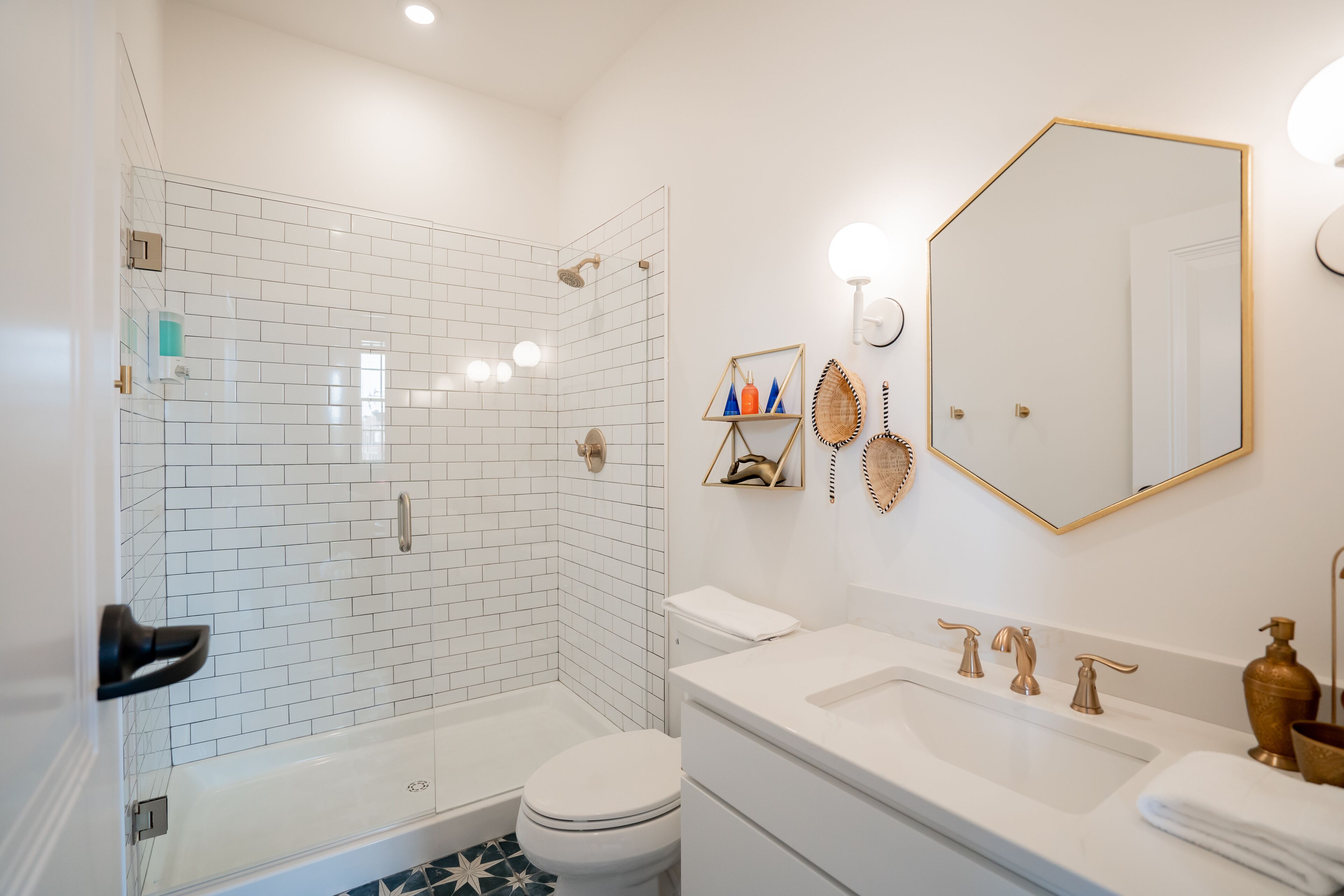 The Pickle Factory Hotel By Neat Suites