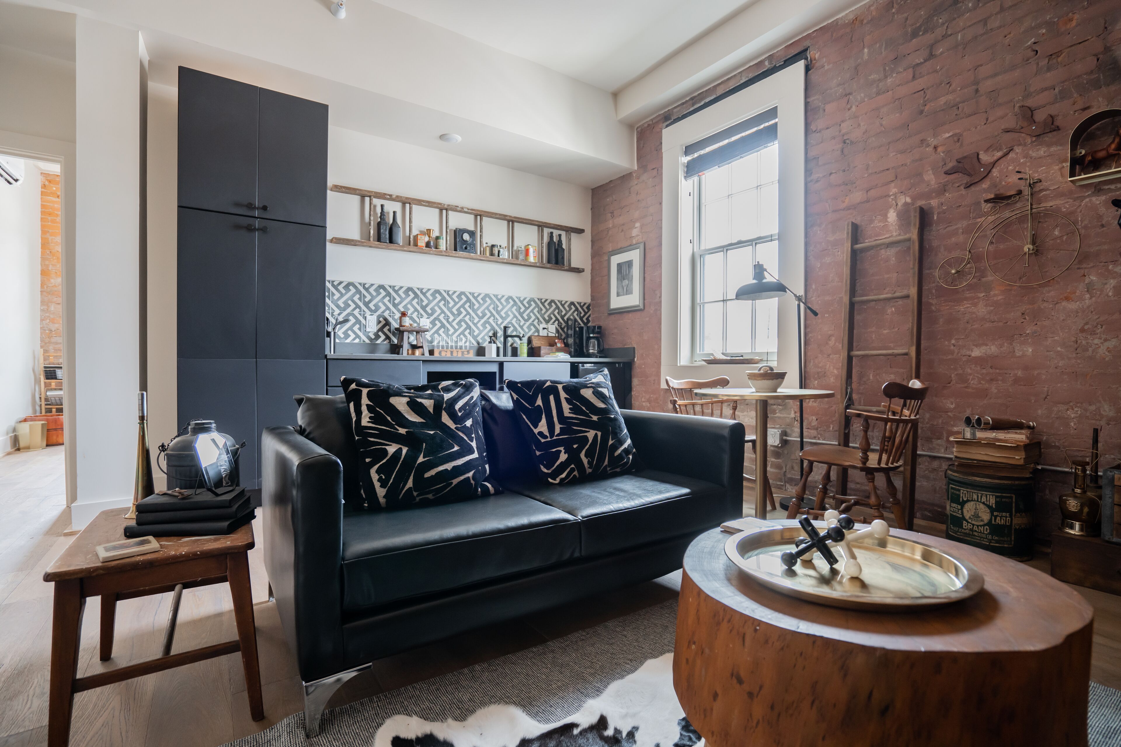 The Pickle Factory Hotel By Neat Suites