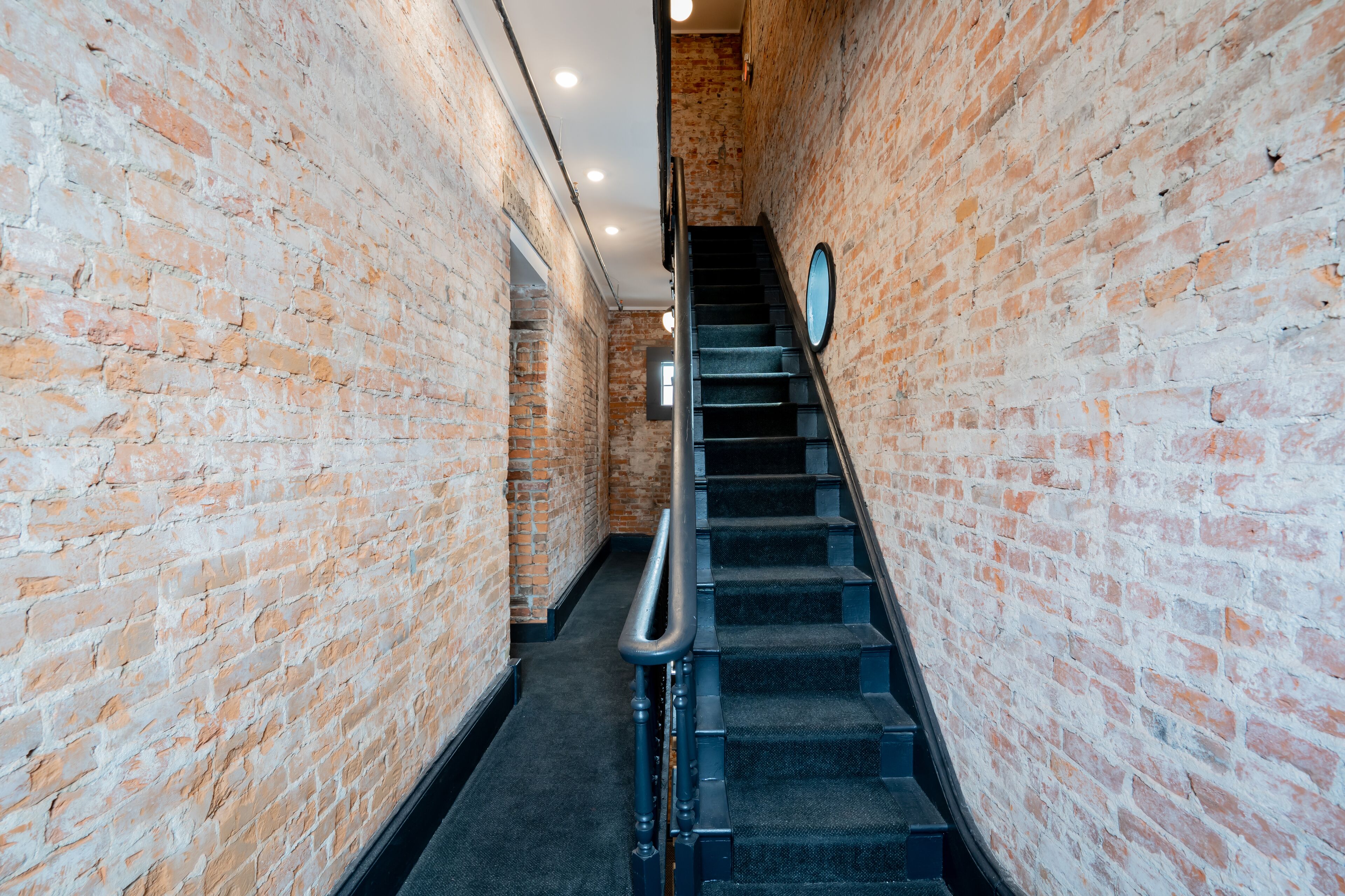 The Pickle Factory Hotel By Neat Suites