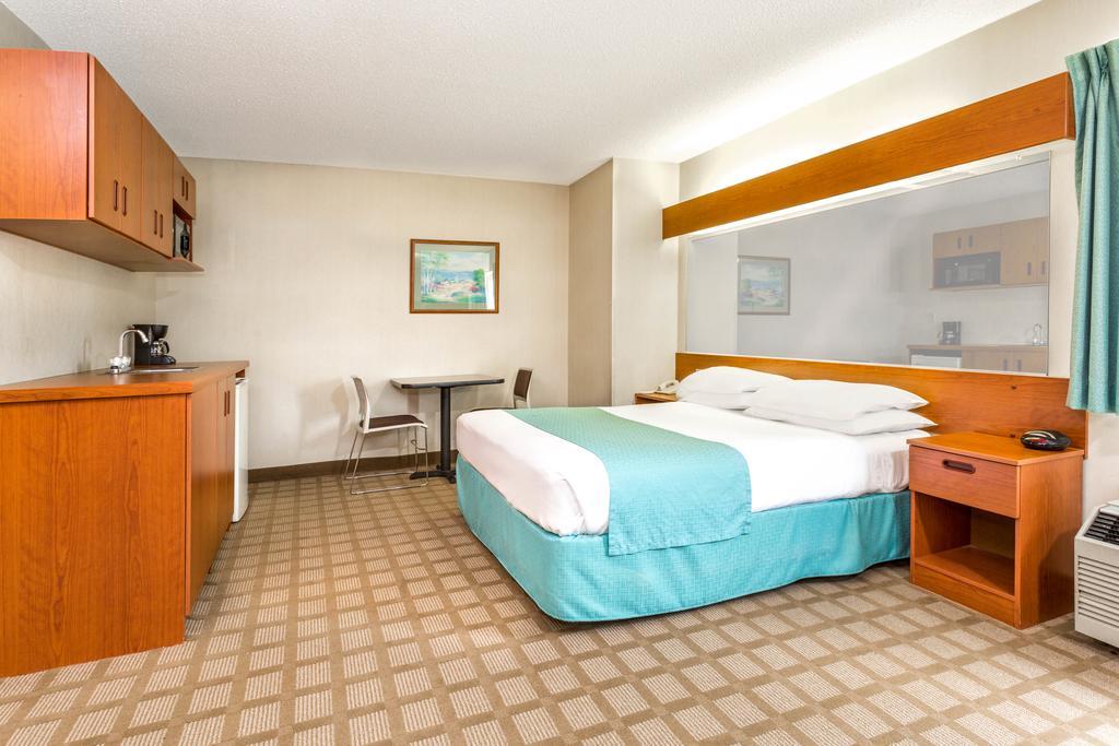 Microtel Inn & Suites by Wyndham Dry Ridge