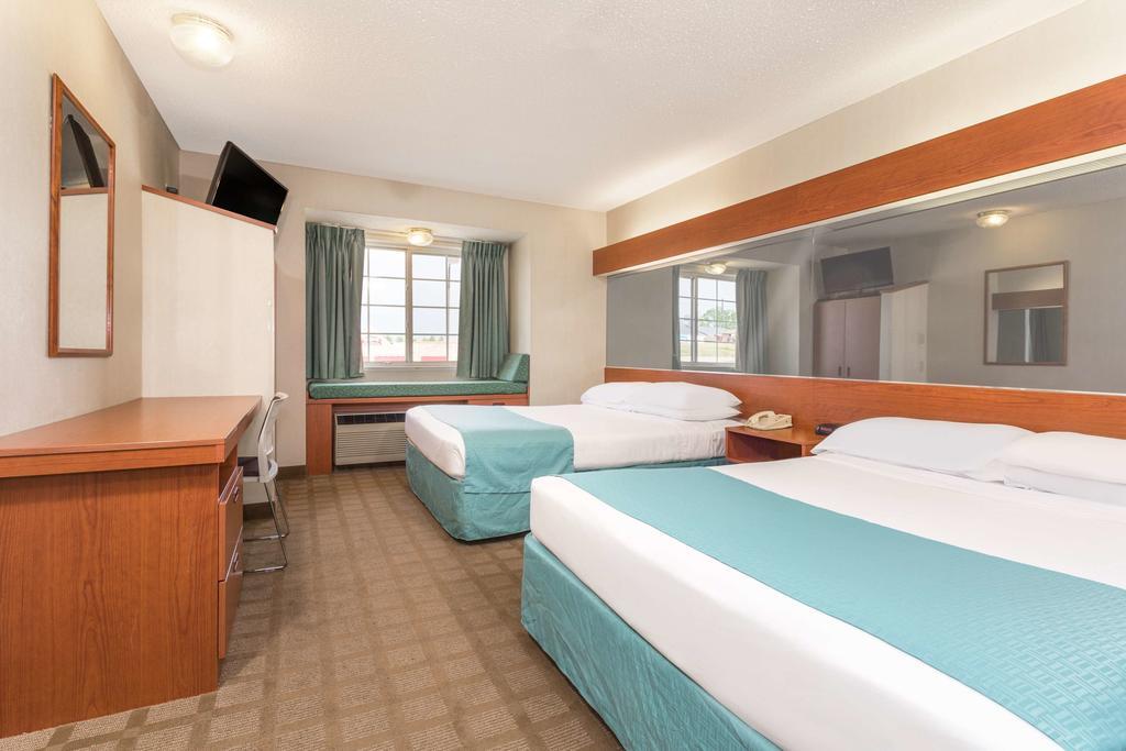 Microtel Inn & Suites by Wyndham Dry Ridge