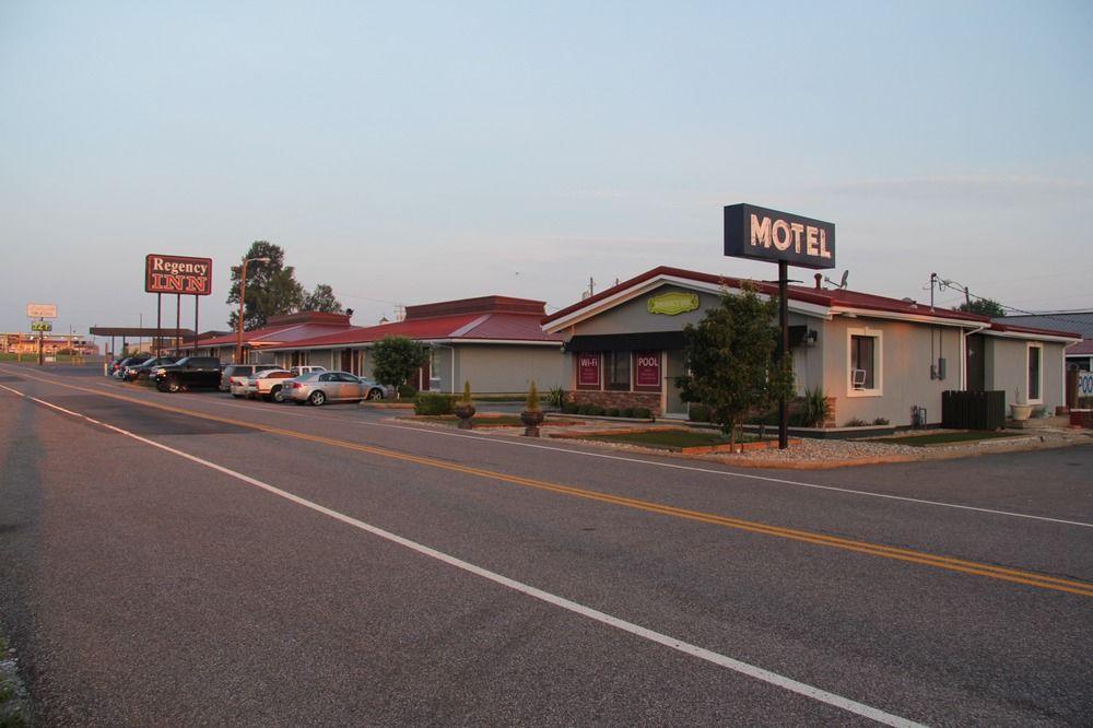 Regency Inn Eddyville
