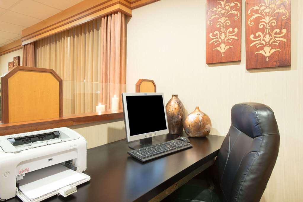 Baymont by Wyndham Elizabethtown
