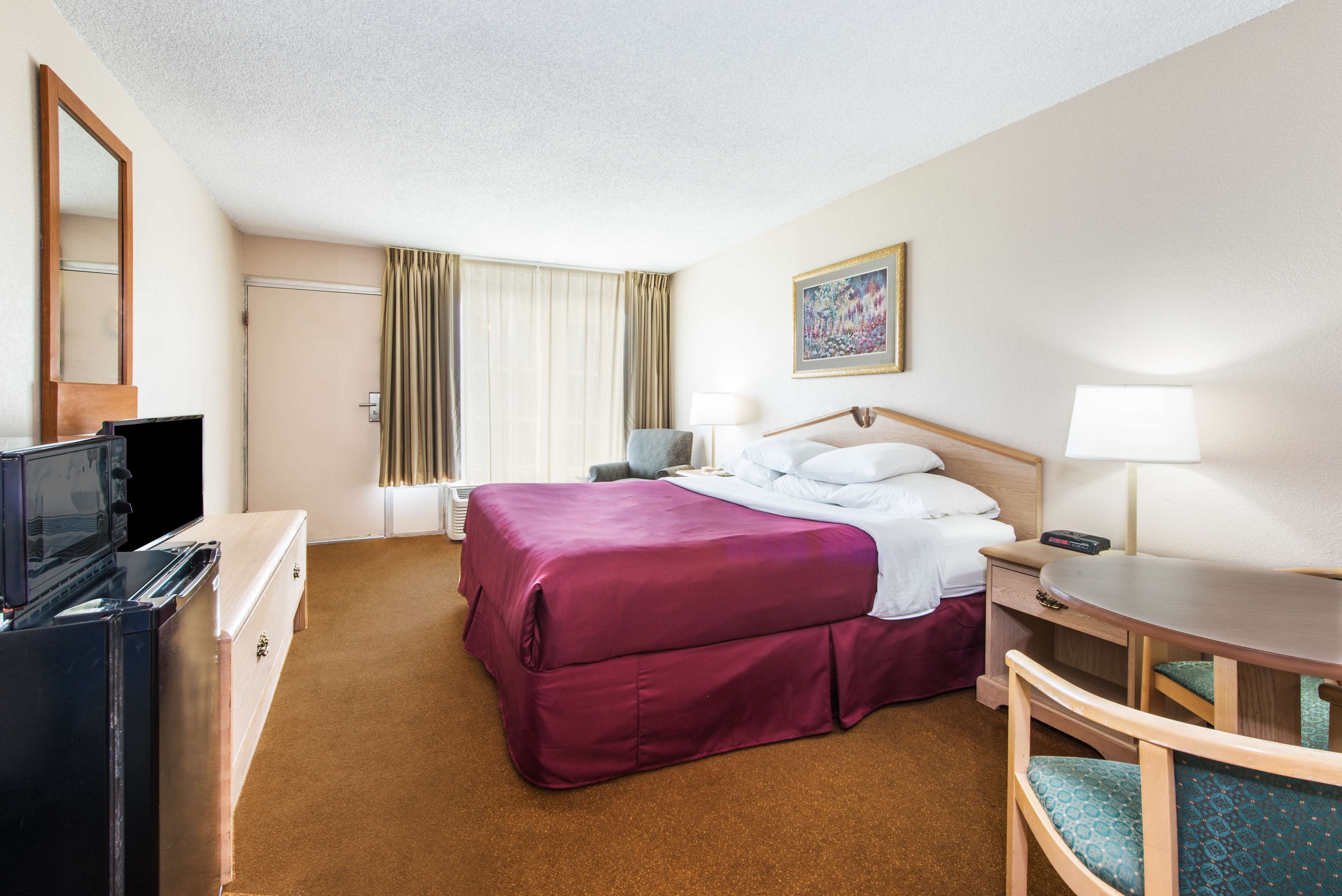 Days Inn by Wyndham Elizabethtown