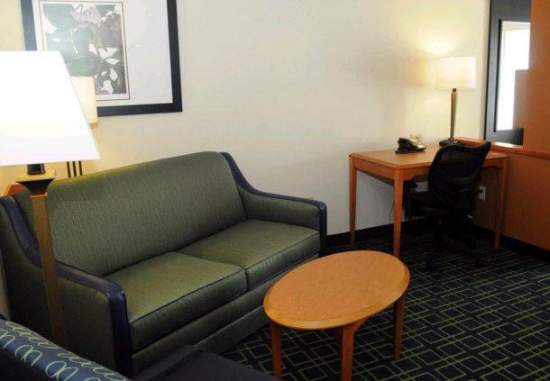 Fairfield Inn & Suites Elizabethtown