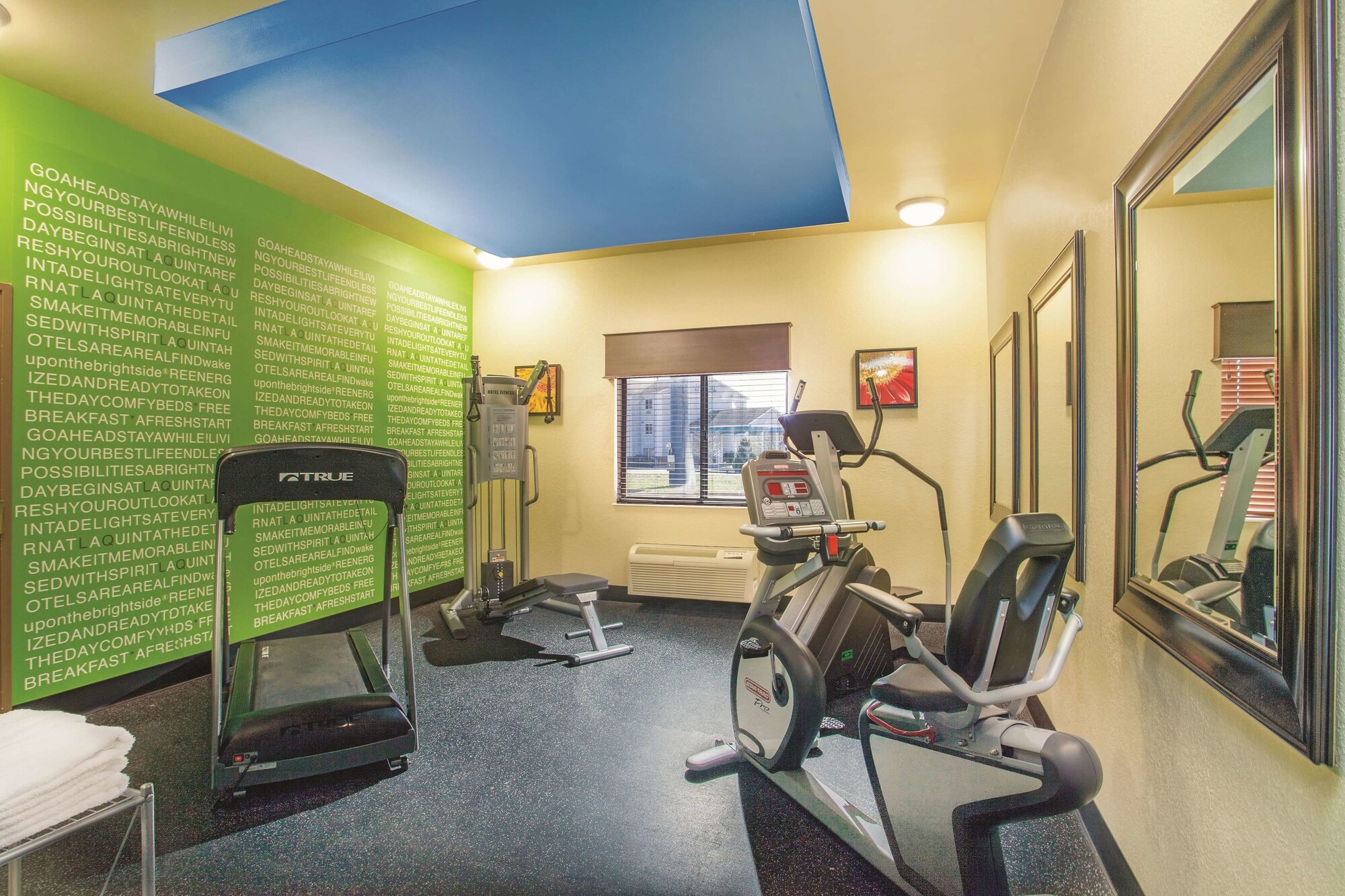 La Quinta Inn & Suites Elizabethtown