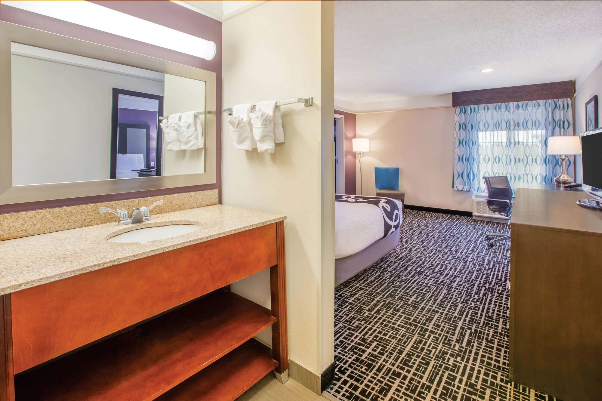 La Quinta Inn & Suites by Wyndham Cincinnati Airpt Florence