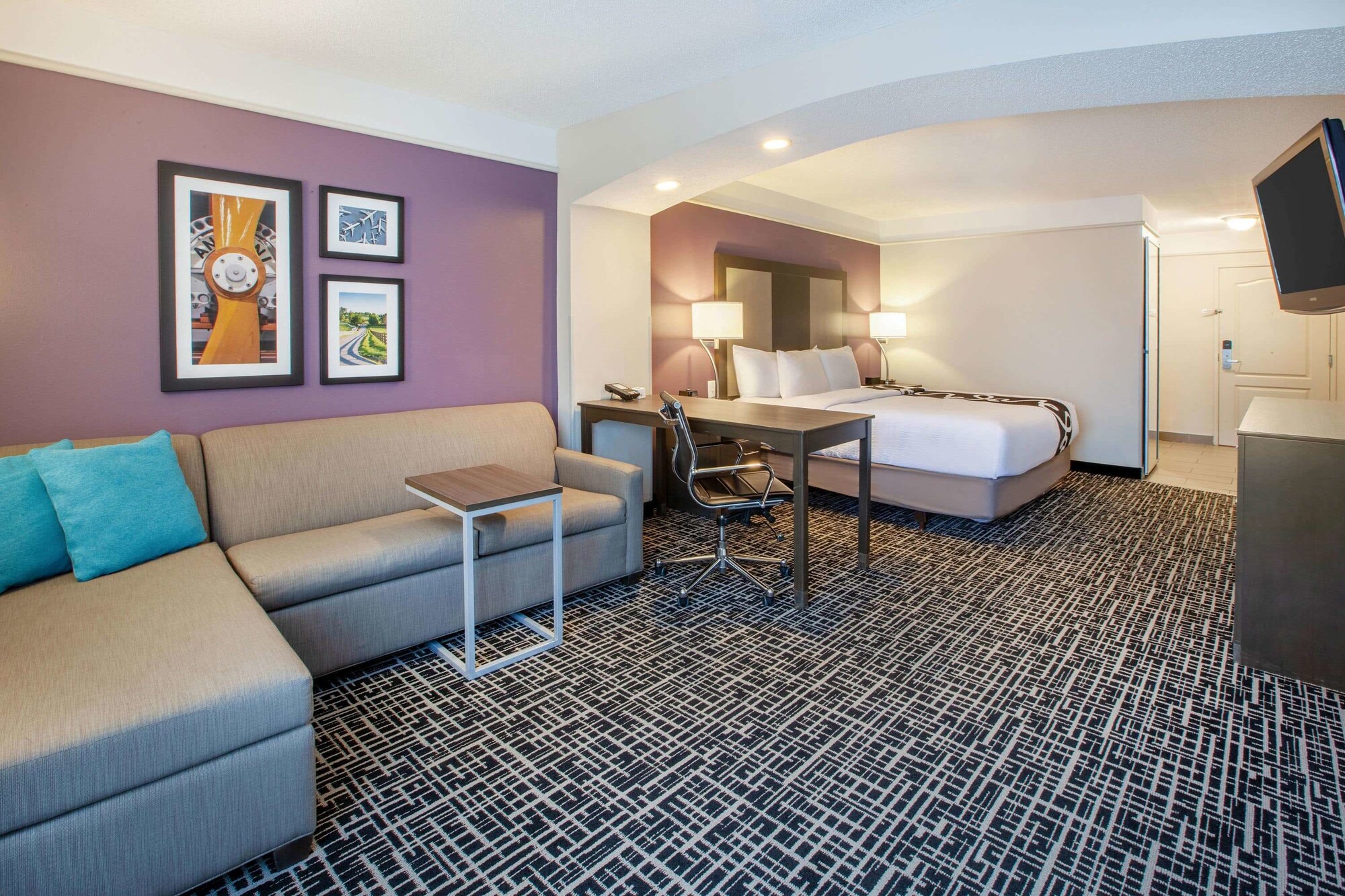La Quinta Inn & Suites by Wyndham Cincinnati Airpt Florence