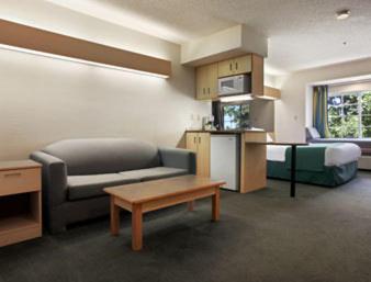 Microtel Inn & Suites by Wyndham Florence/Cincinnati Airport