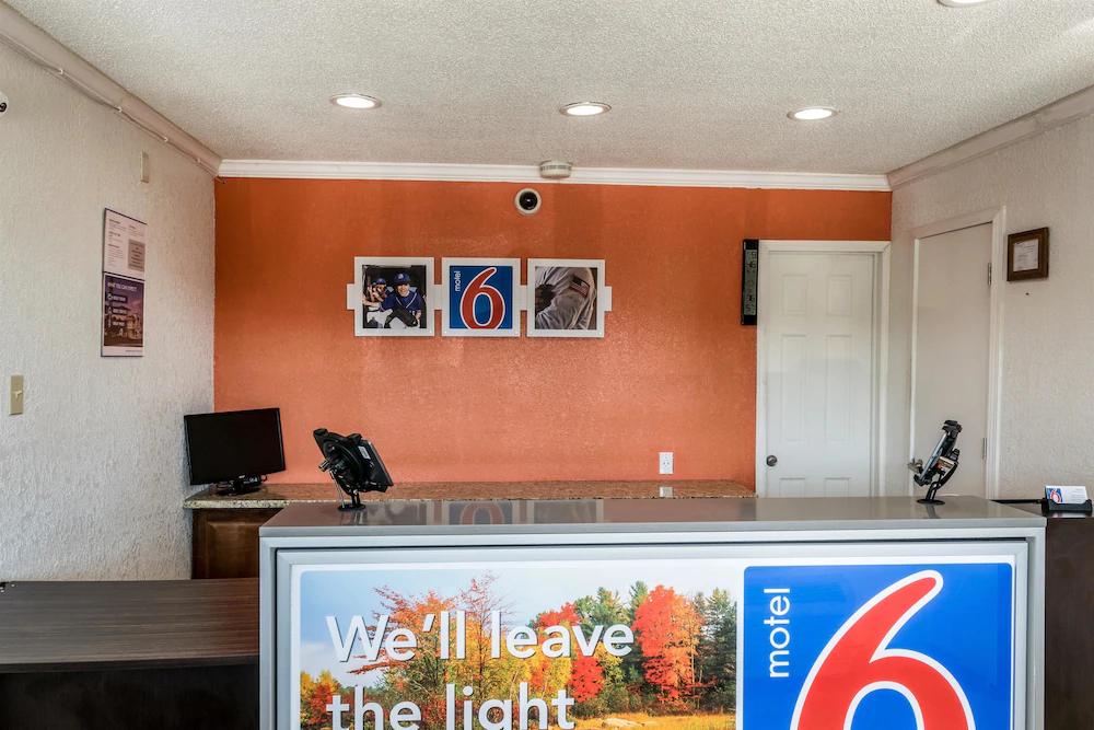 Motel 6 Florence Ky