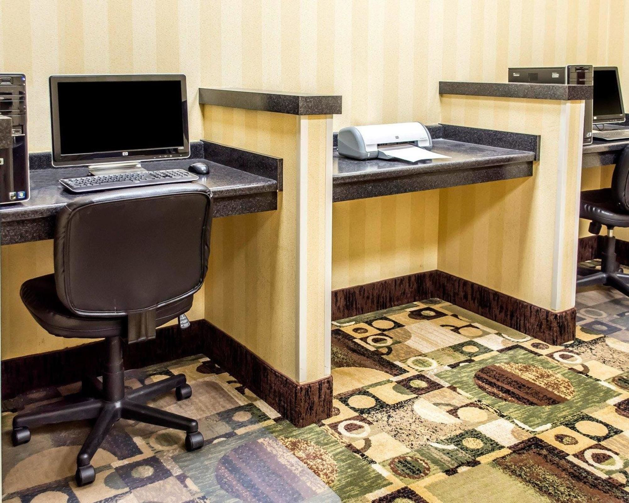 Comfort Inn & Suites