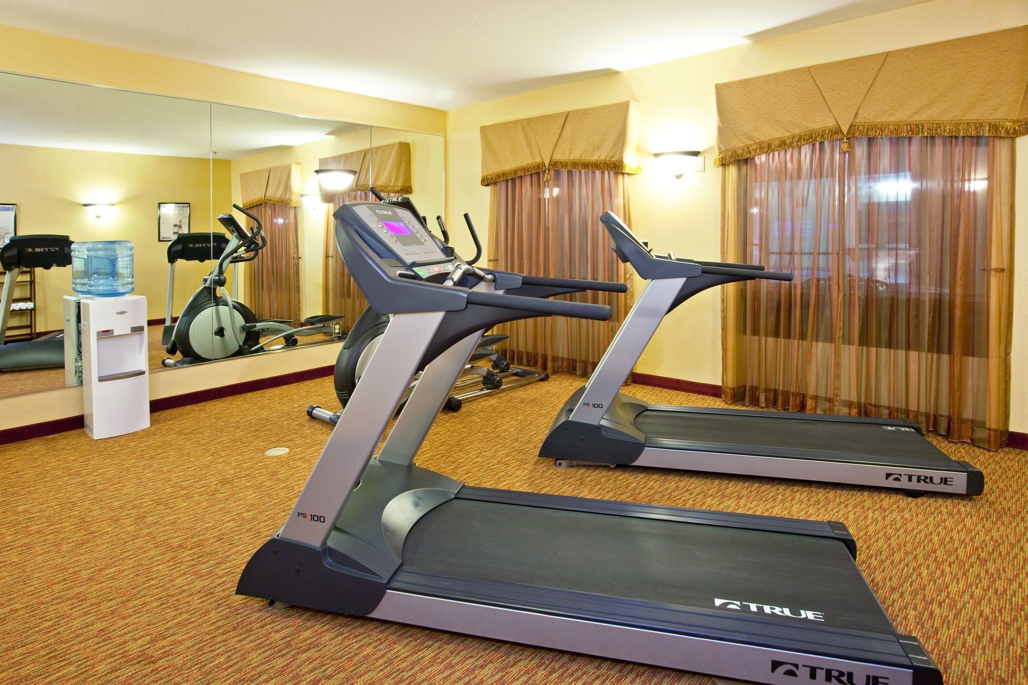 Holiday Inn Express Hotel & Suites Franklin