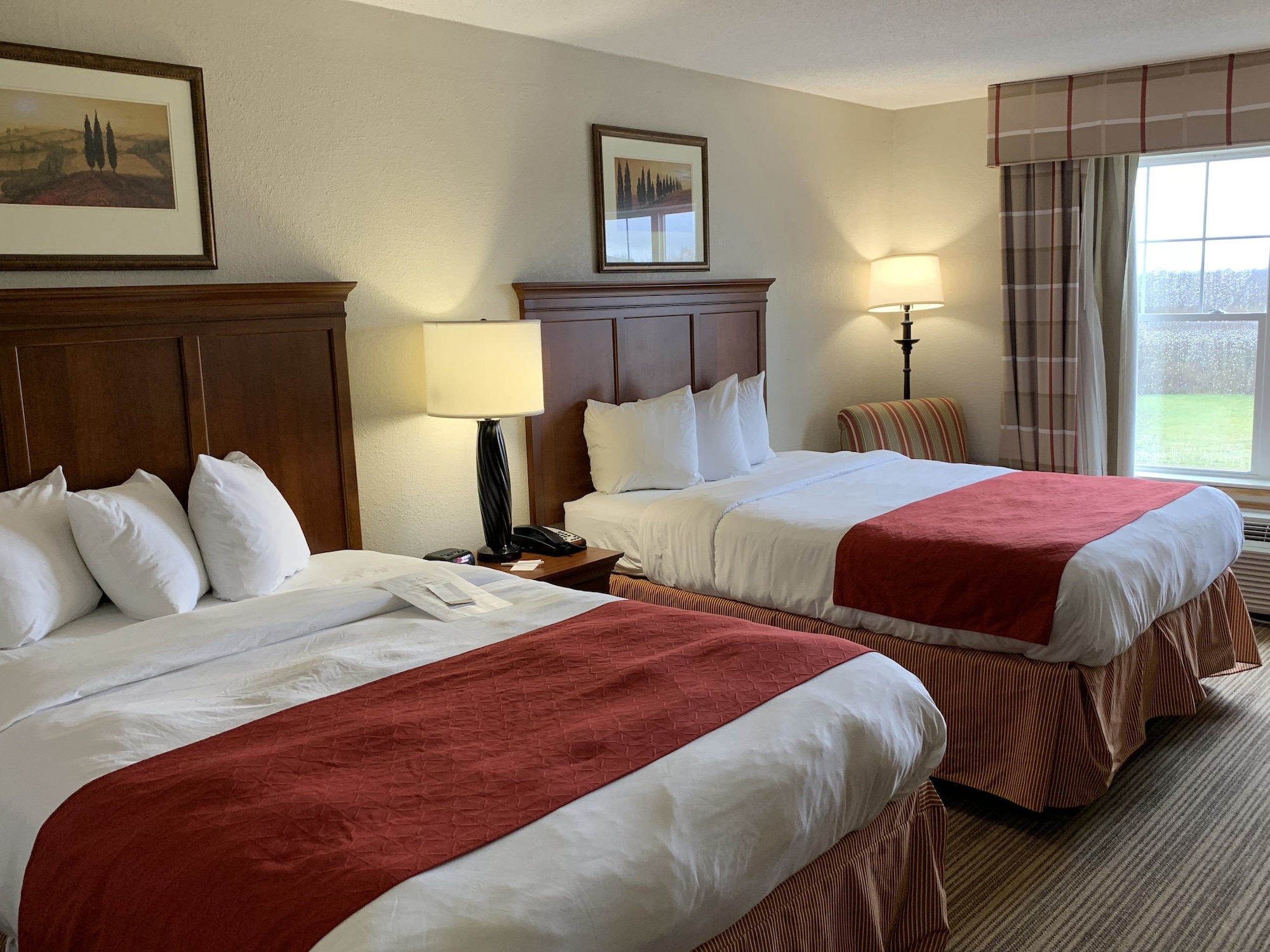 Country Inn & Suites by Radisson, Georgetown, KY