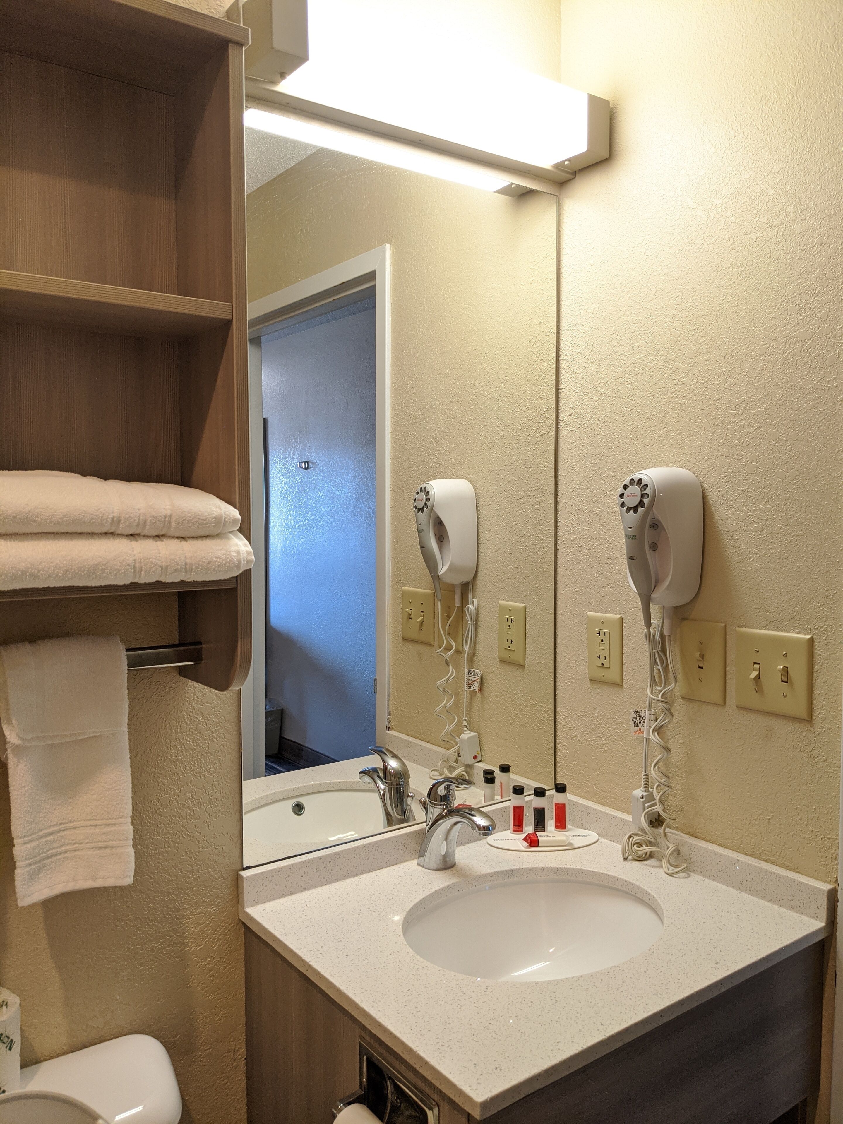 Microtel Inn & Suites by Wyndham Georgetown