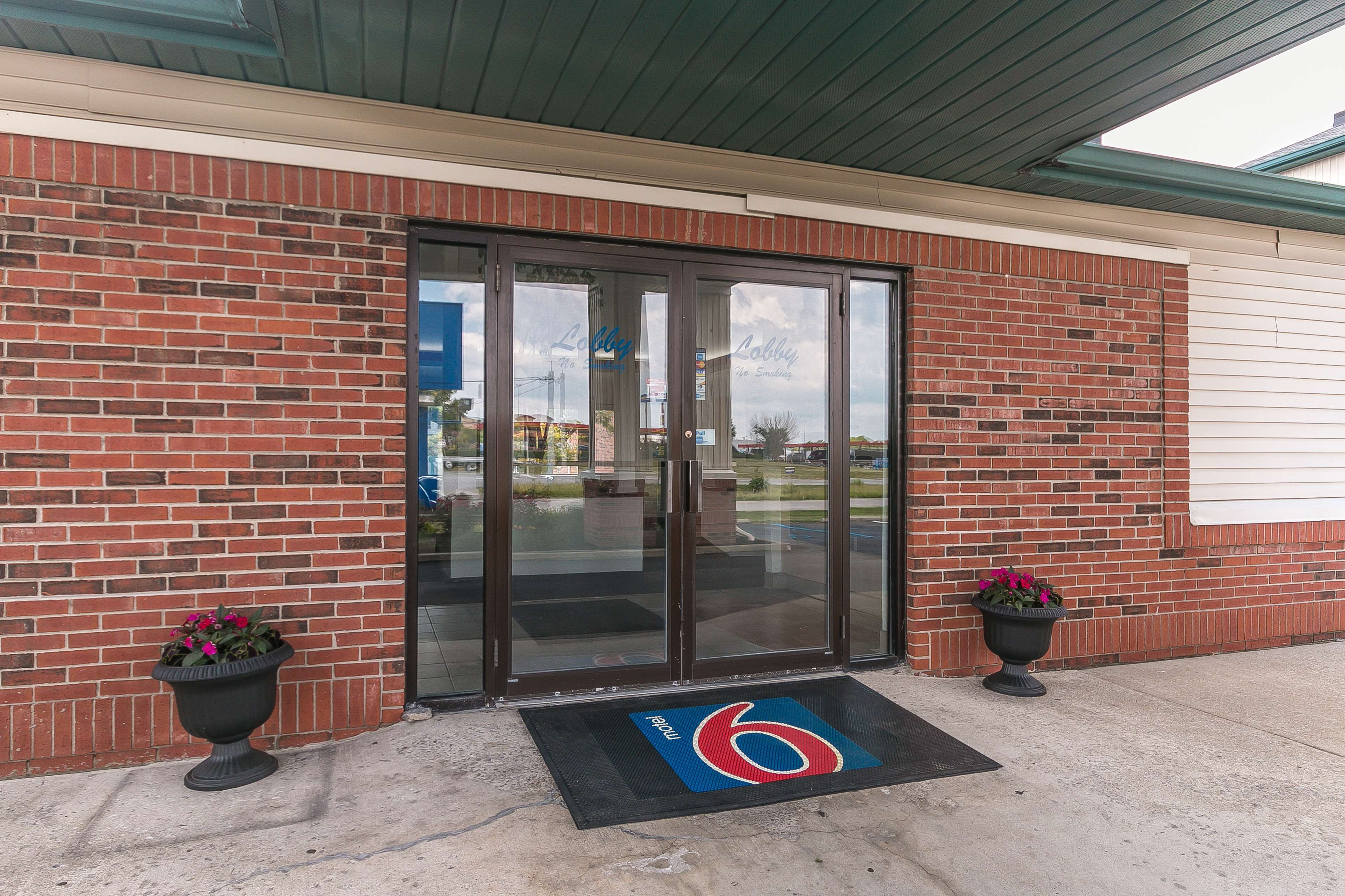 Motel 6 Georgetown - Lexington North