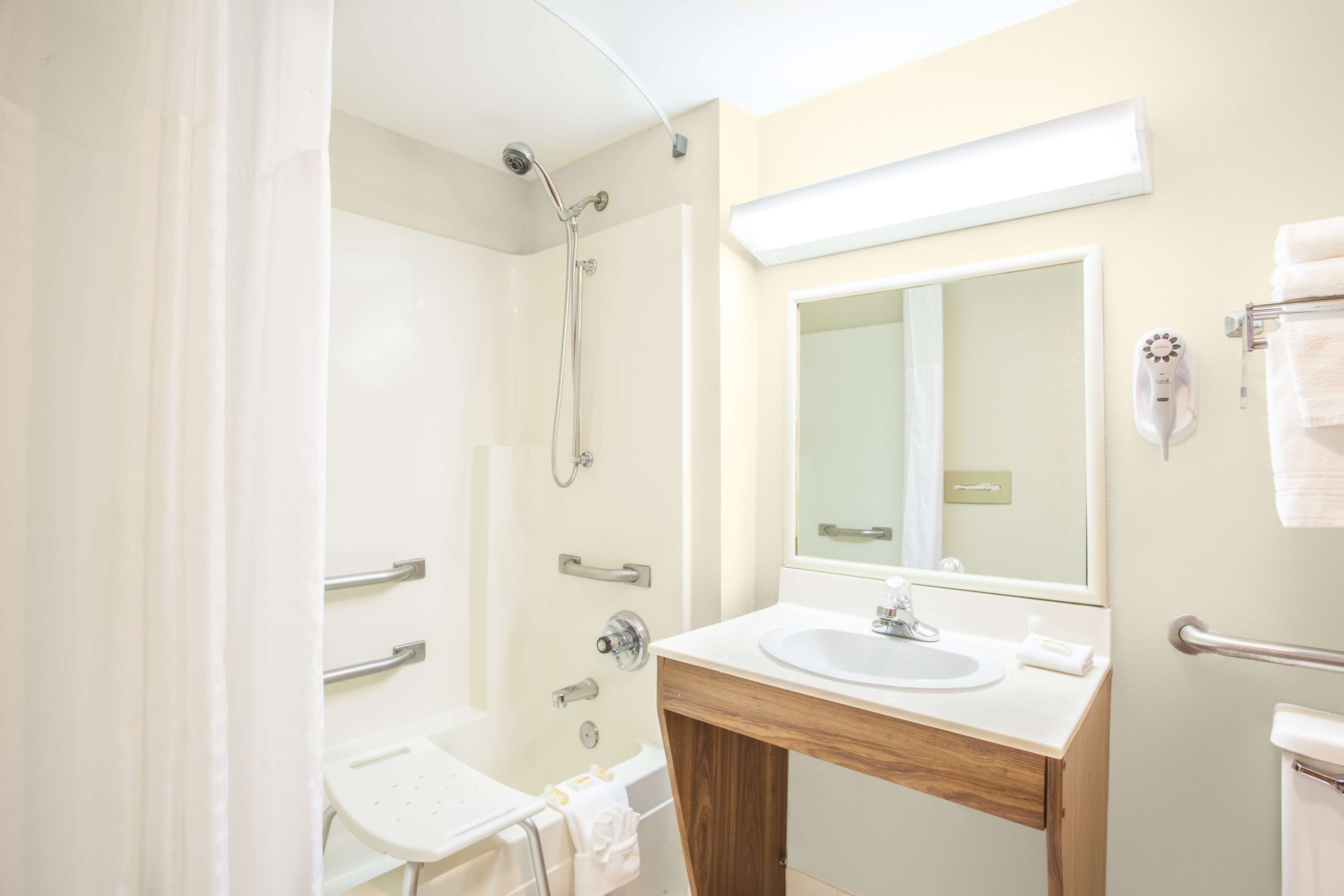 Days Inn by Wyndham Glasgow