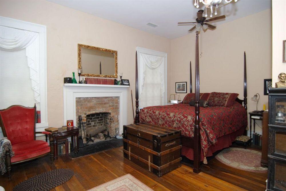 Hall Place Bed and Breakfast