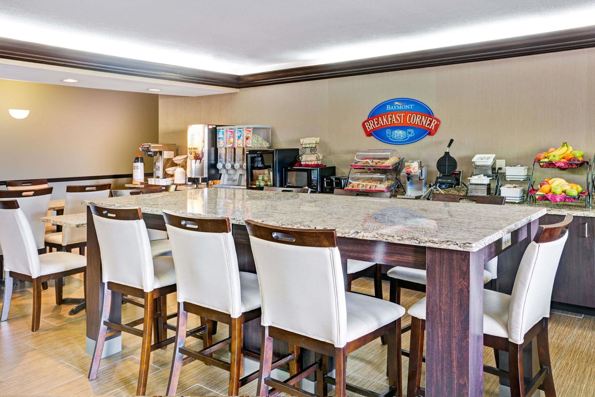 Clarion Pointe