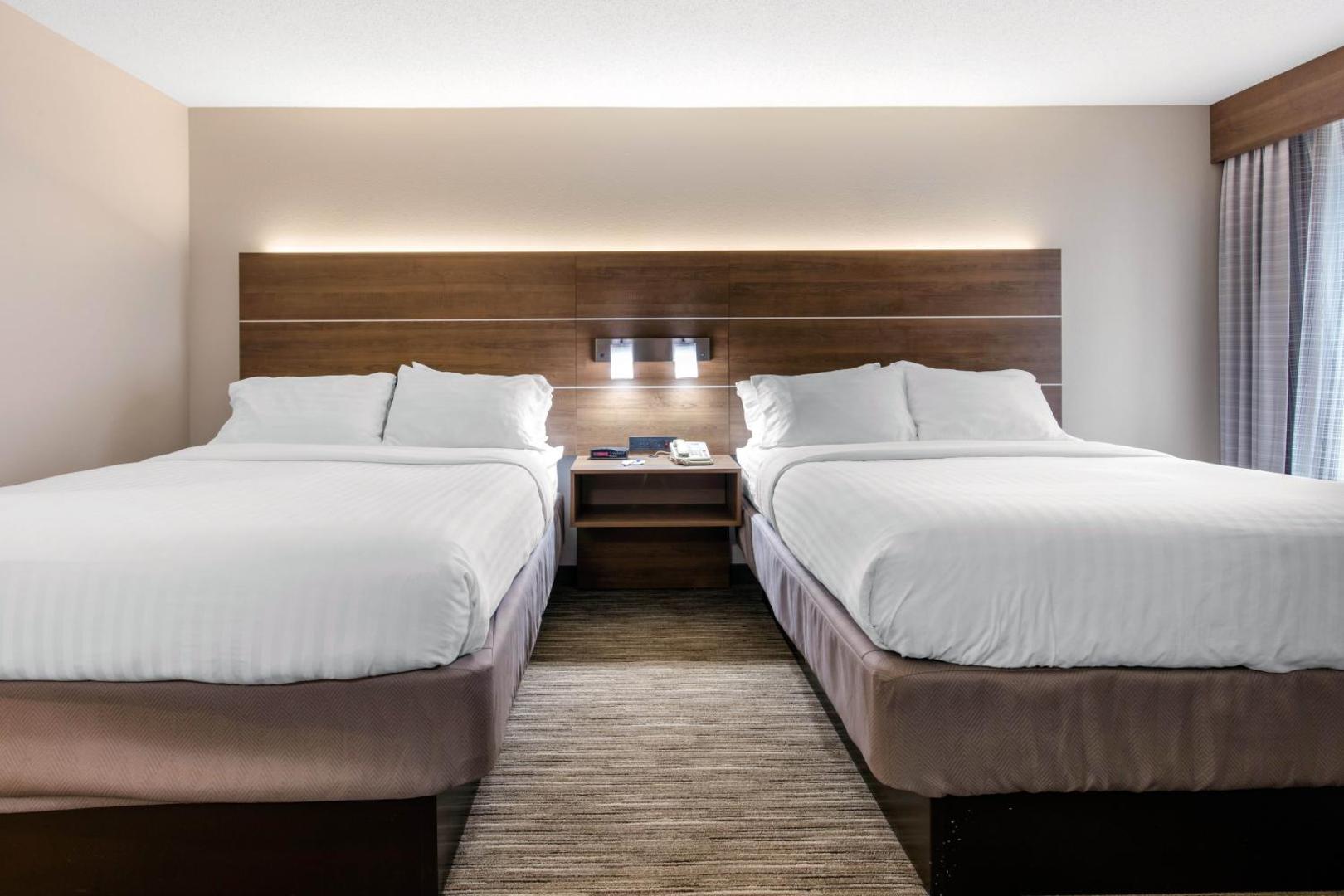 Holiday Inn Express Henderson N Evansville South