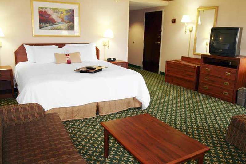 Holiday Inn Express Horse Cave