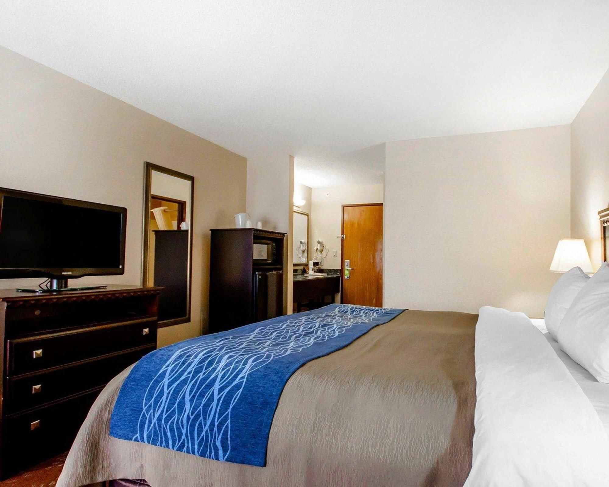 Comfort Inn & Suites