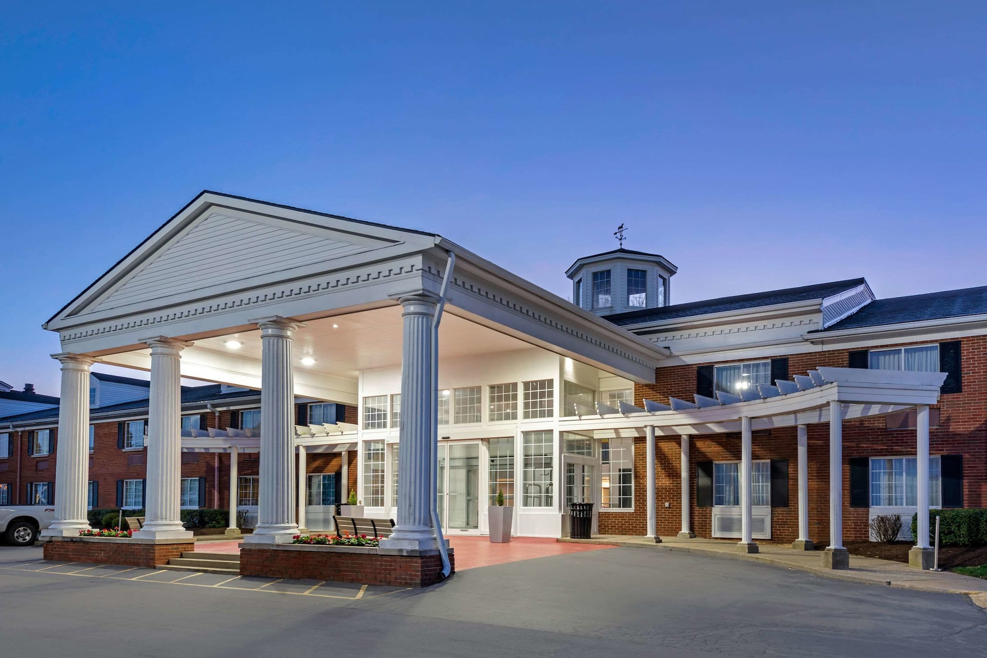 Clarion Hotel Conference Center - North