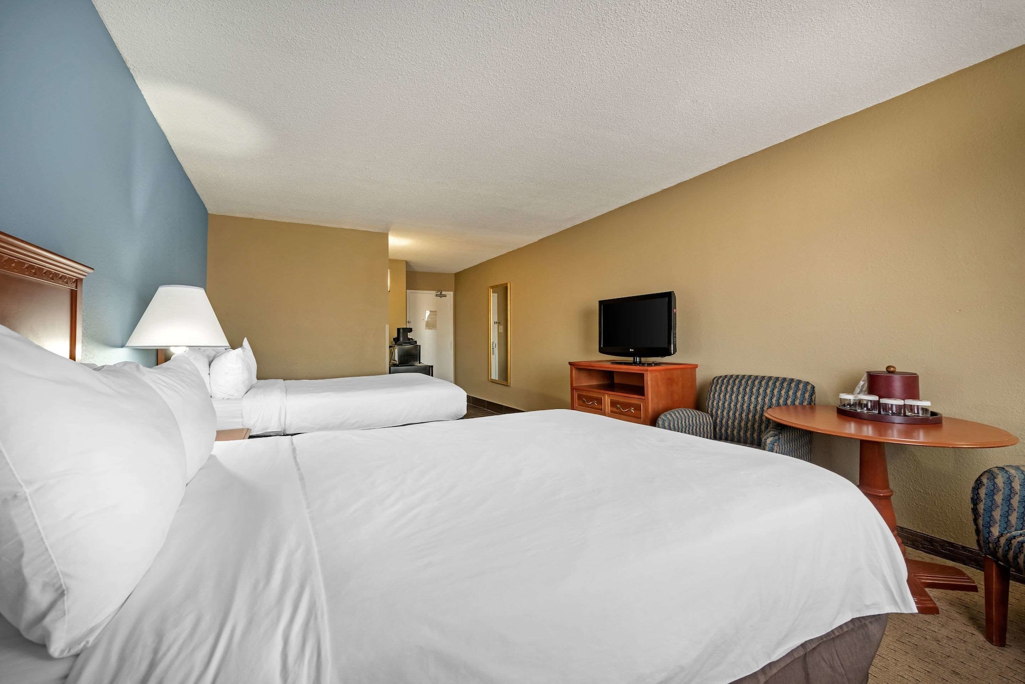 Clarion Hotel Conference Center - North