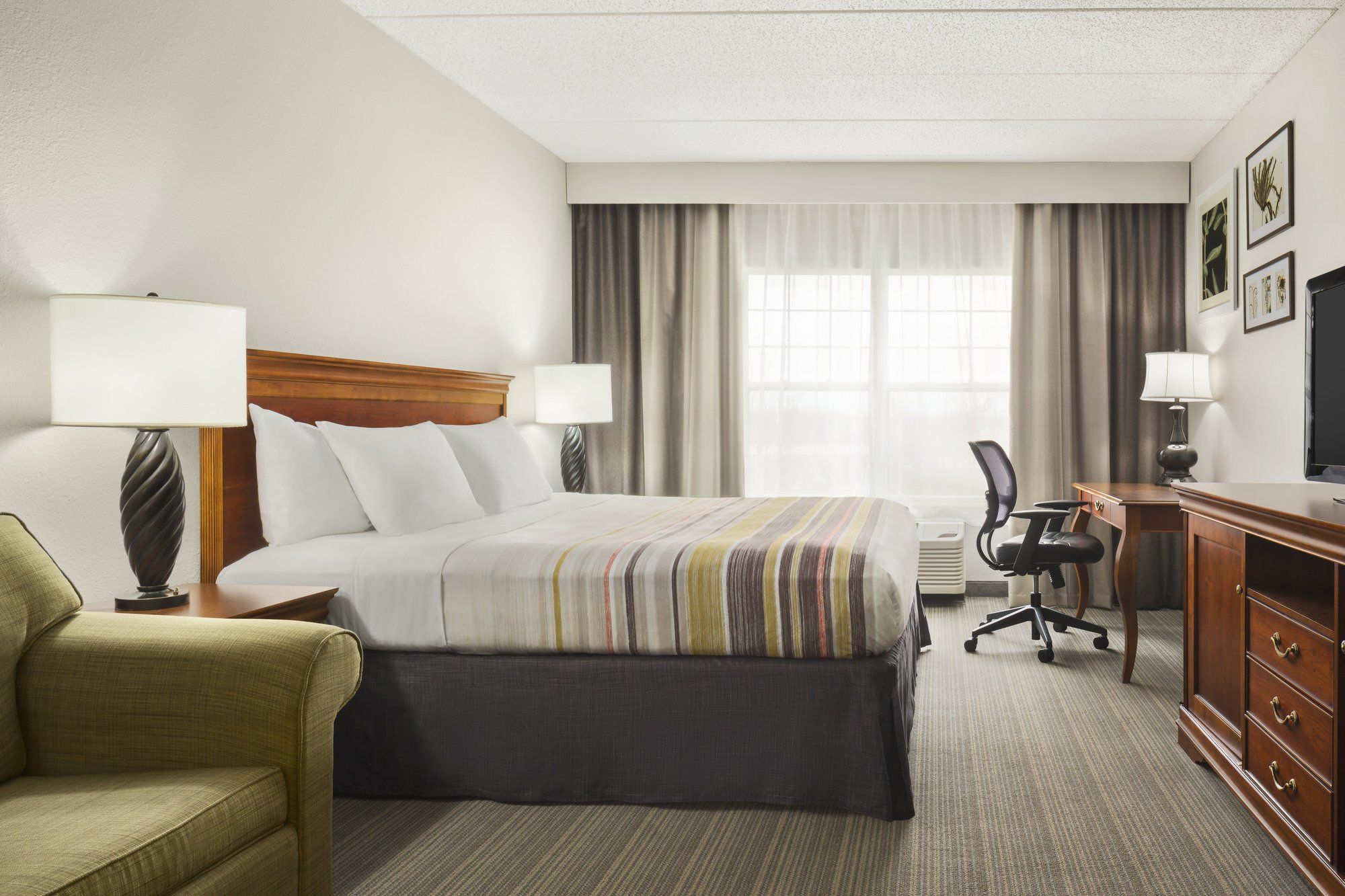 Country Inn & Suites by Radisson, Lexington, KY