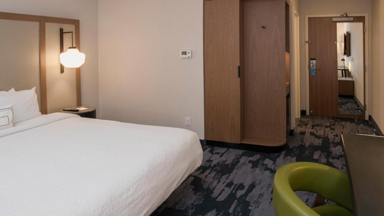 Fairfield Inn & Suites Lexington East I-75