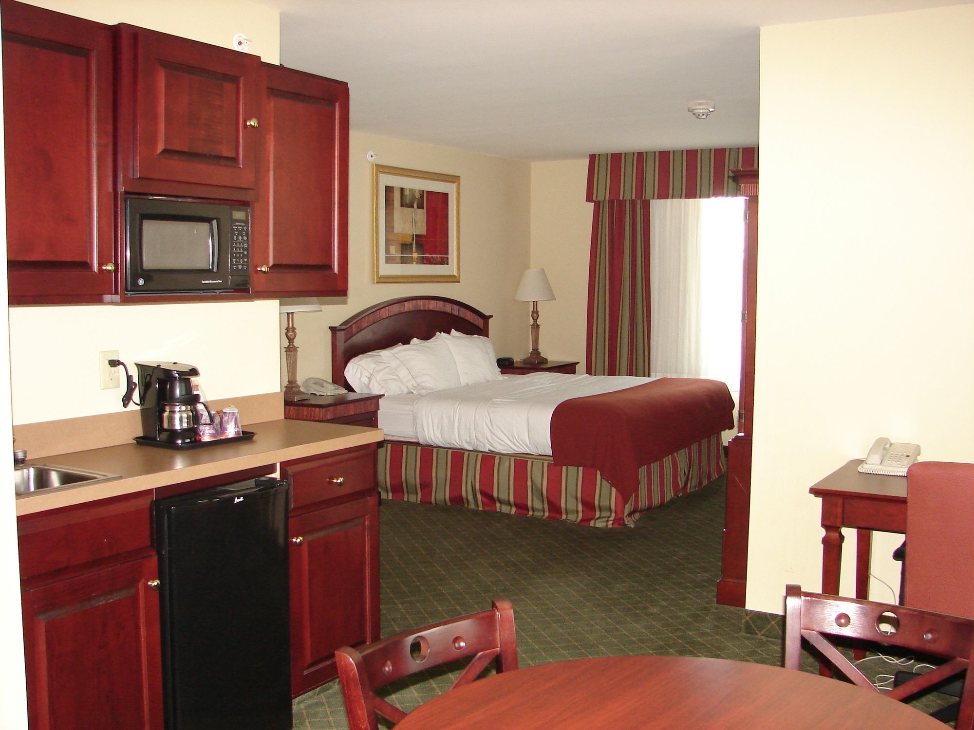 Holiday Inn Express & Suites Lexington-Downtown/University