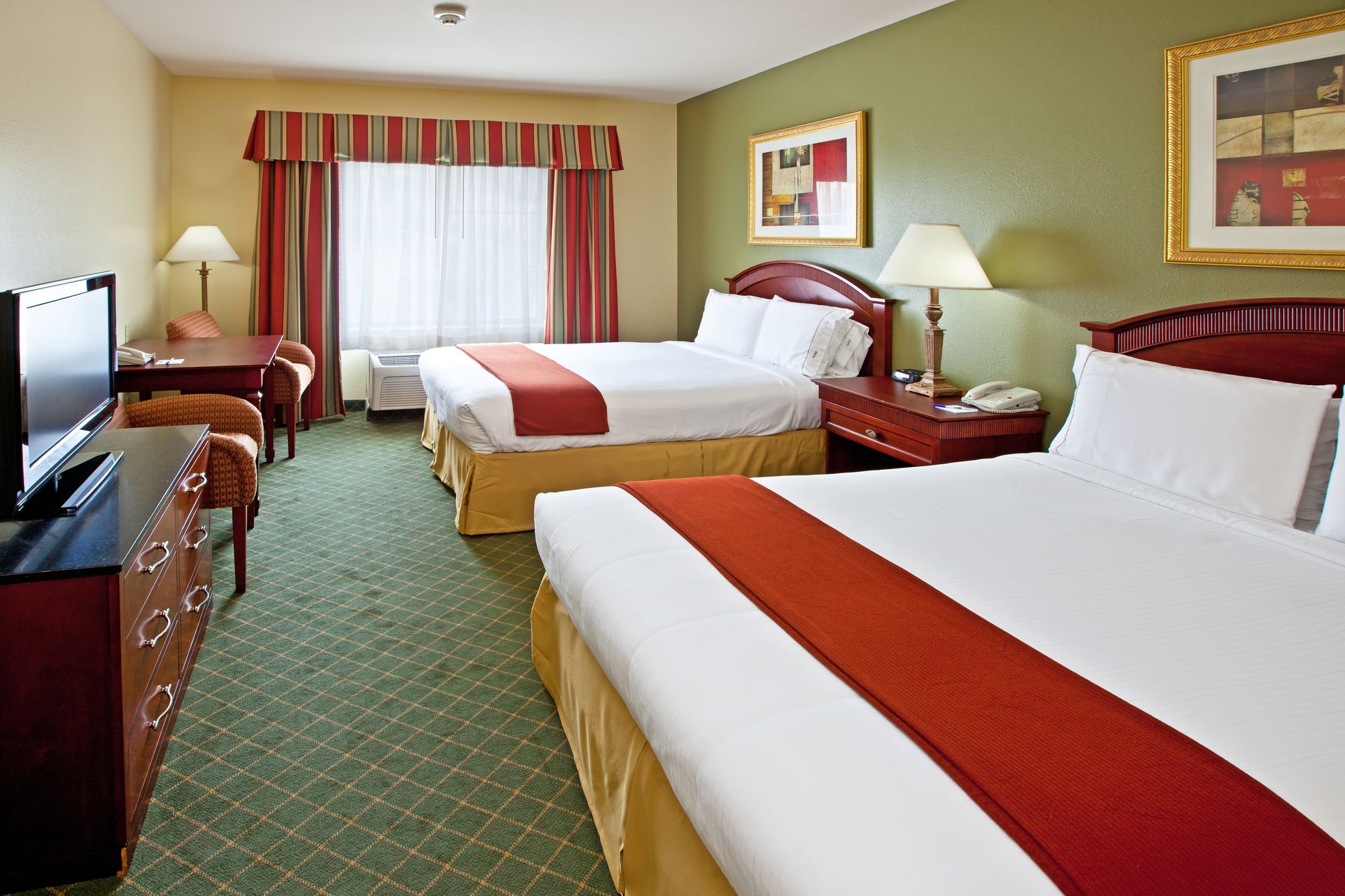 Holiday Inn Express & Suites Lexington-Downtown/University