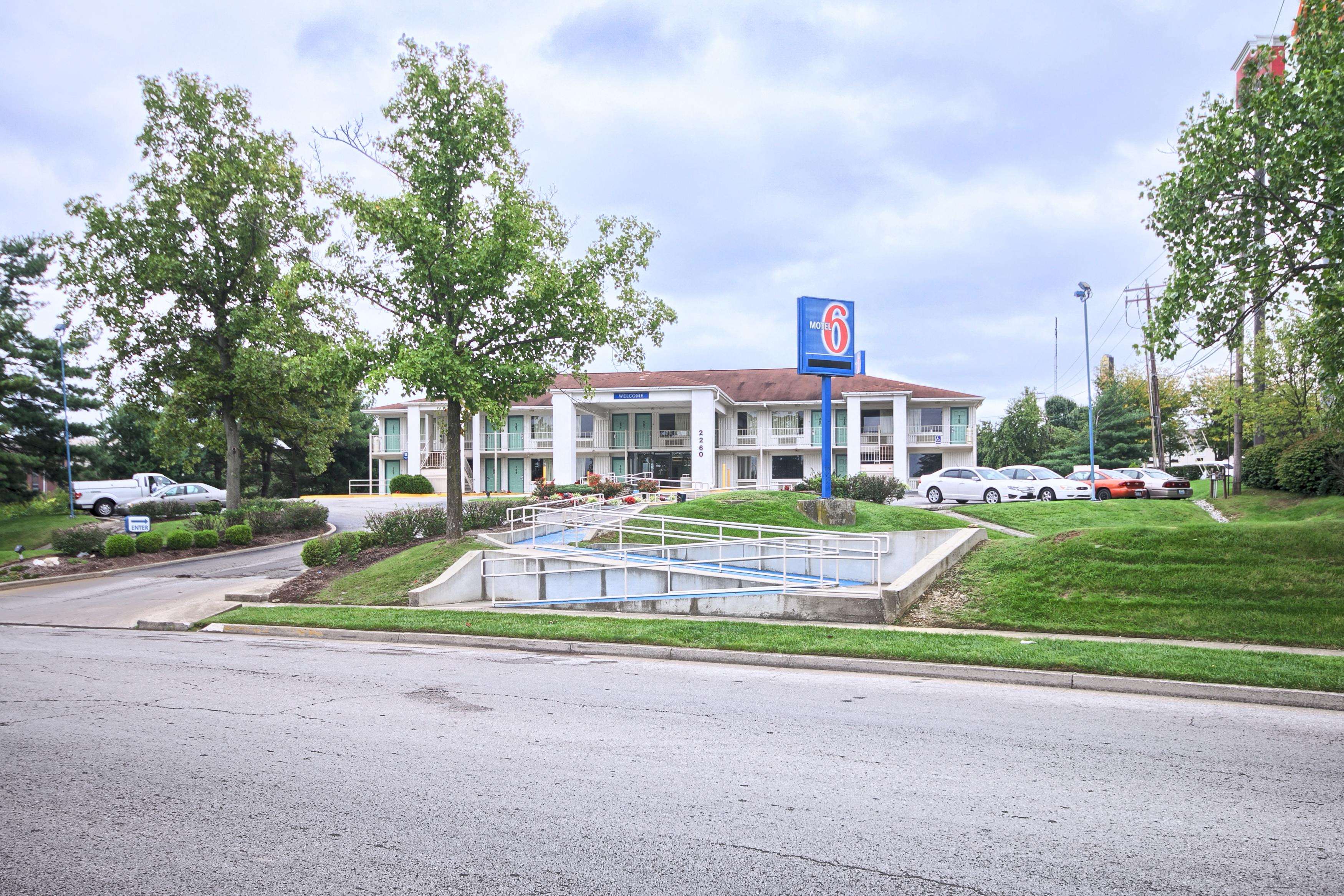 Motel 6 Lexington East