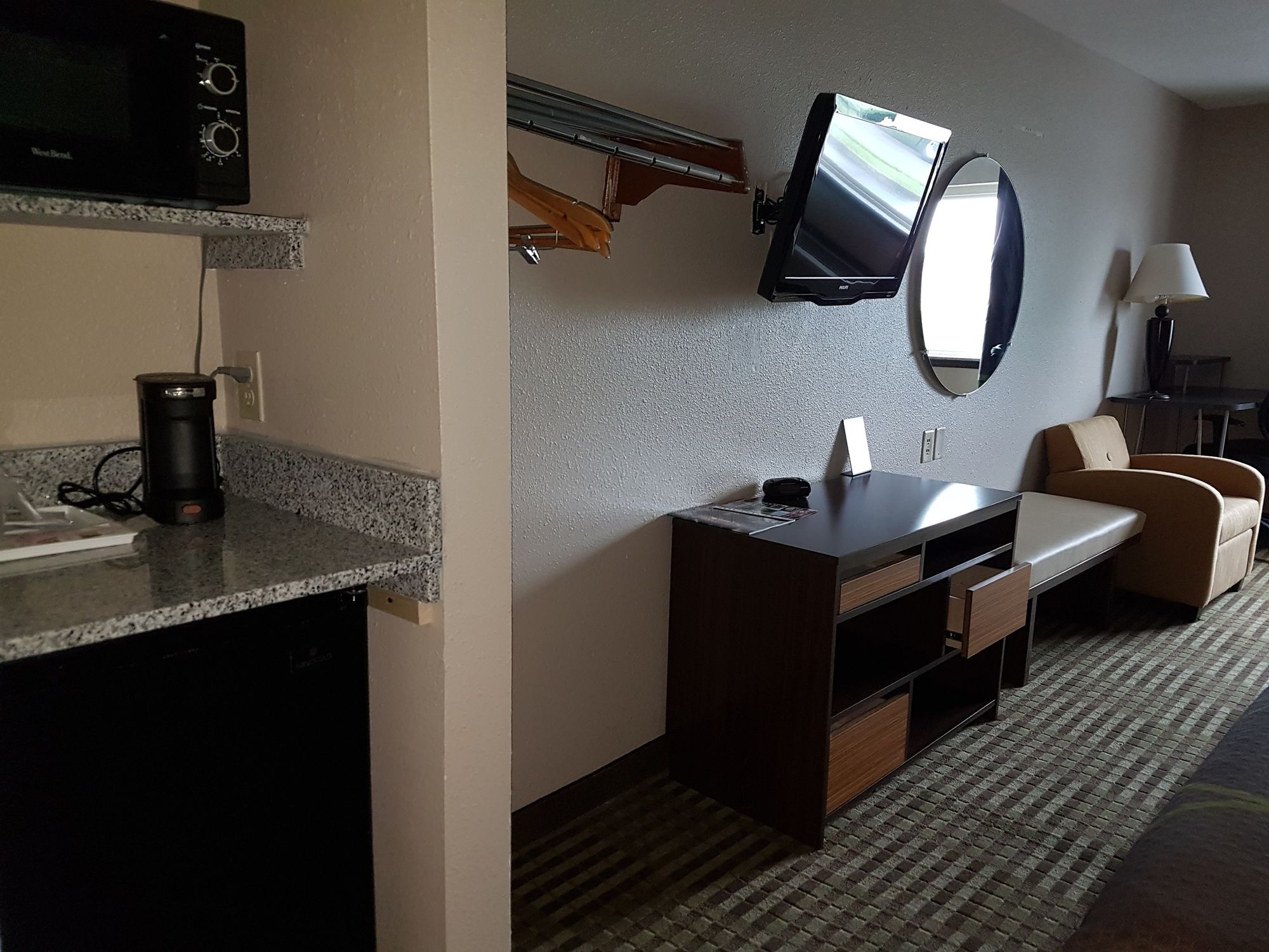 Super 8 by Wyndham Lexington Winchester Rd