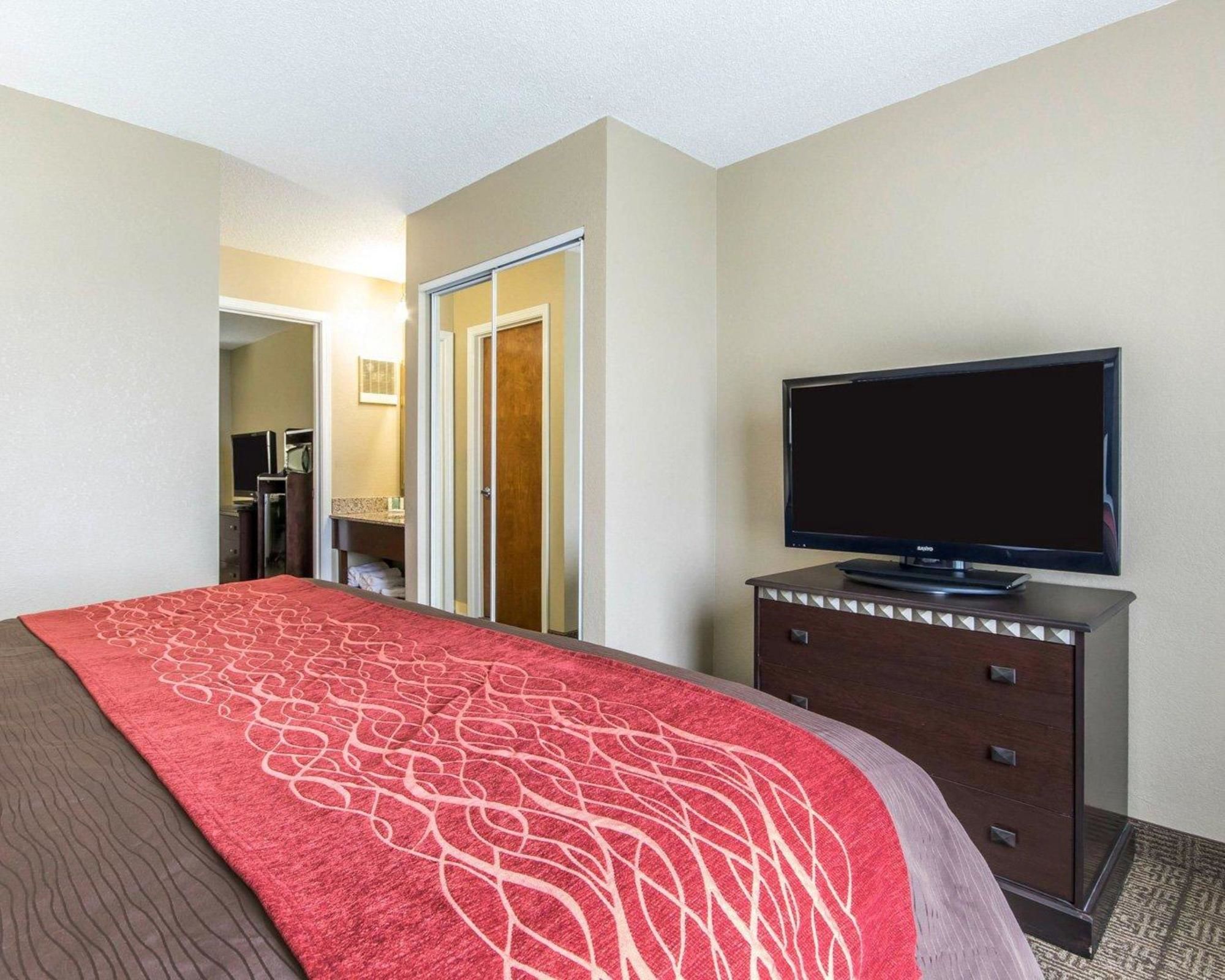 Fairfield Inn & Suites Louisville Airport