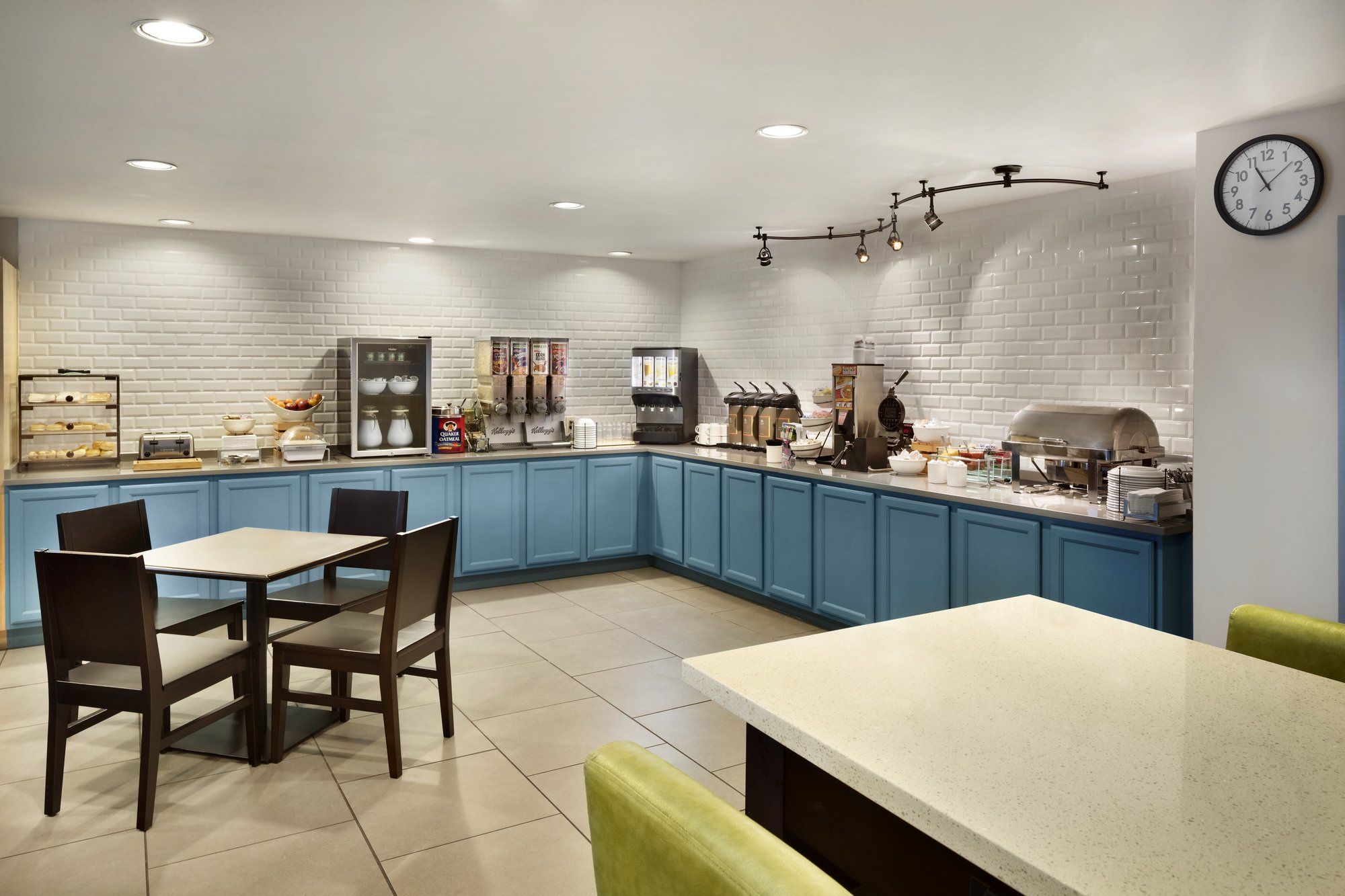 Country Inn & Suites by Radisson, Louisville East, KY