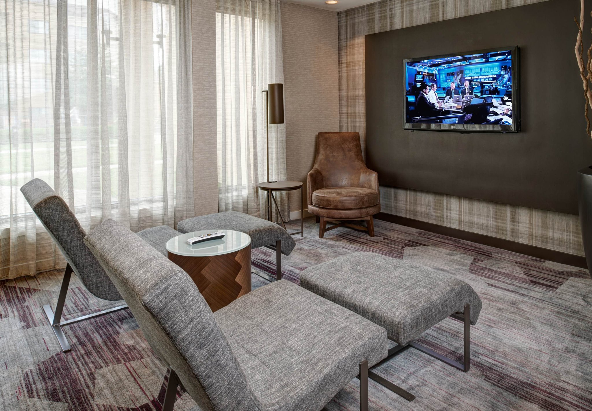 Courtyard Louisville East