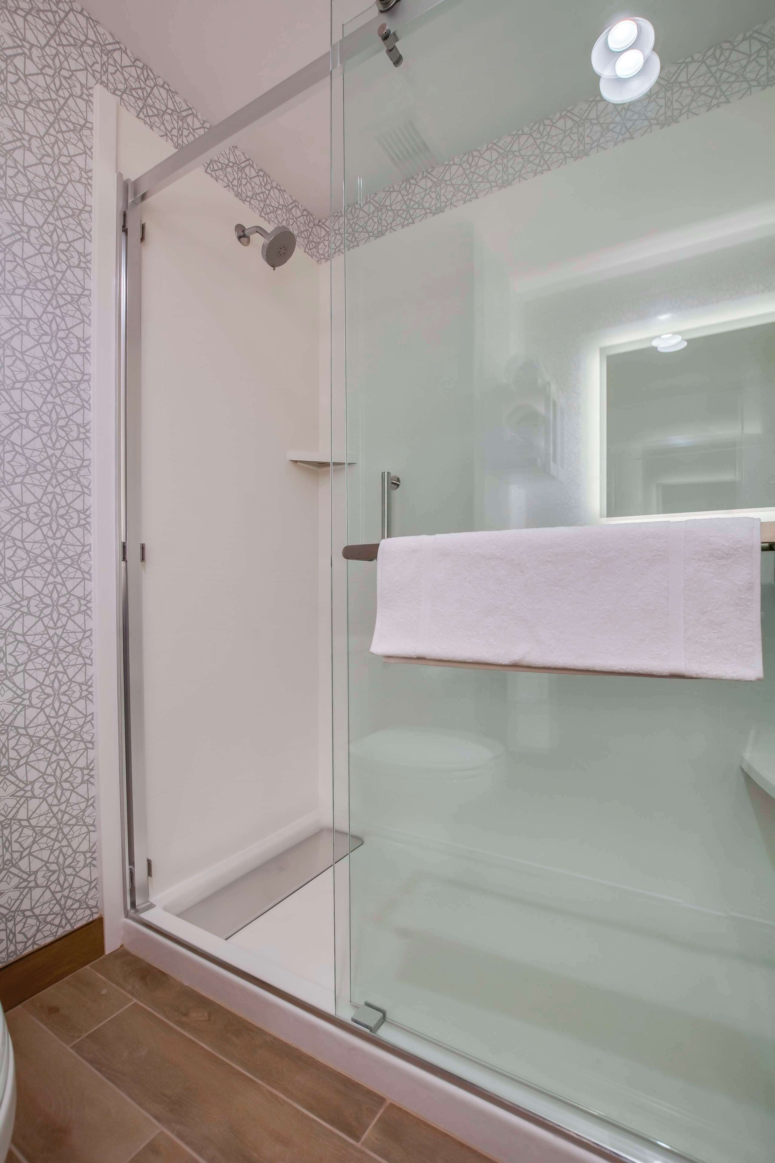 Hampton Inn & Suites by Hilton Louisville East Oxmoor