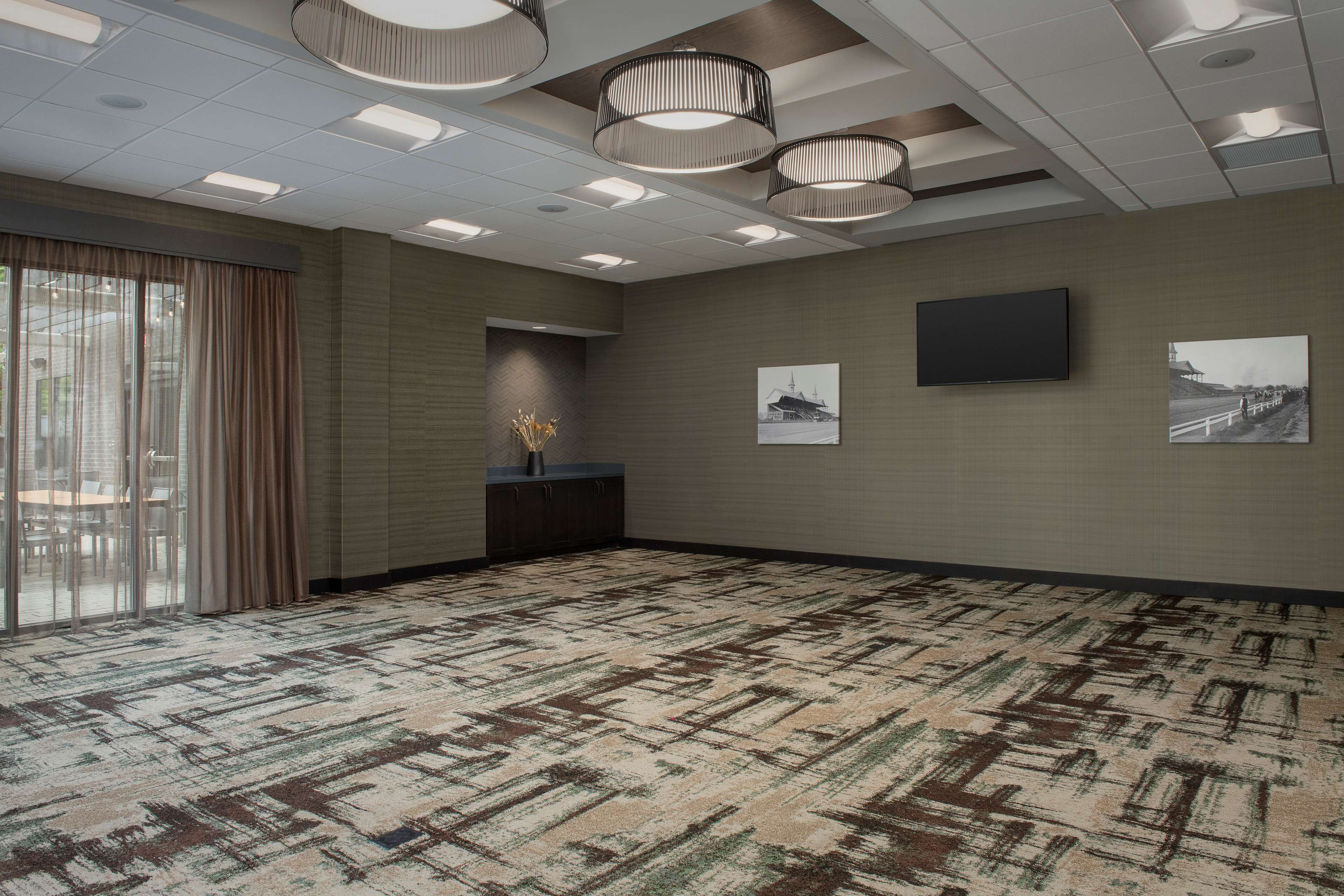 Homewood Suites by Hilton Louisville Airport