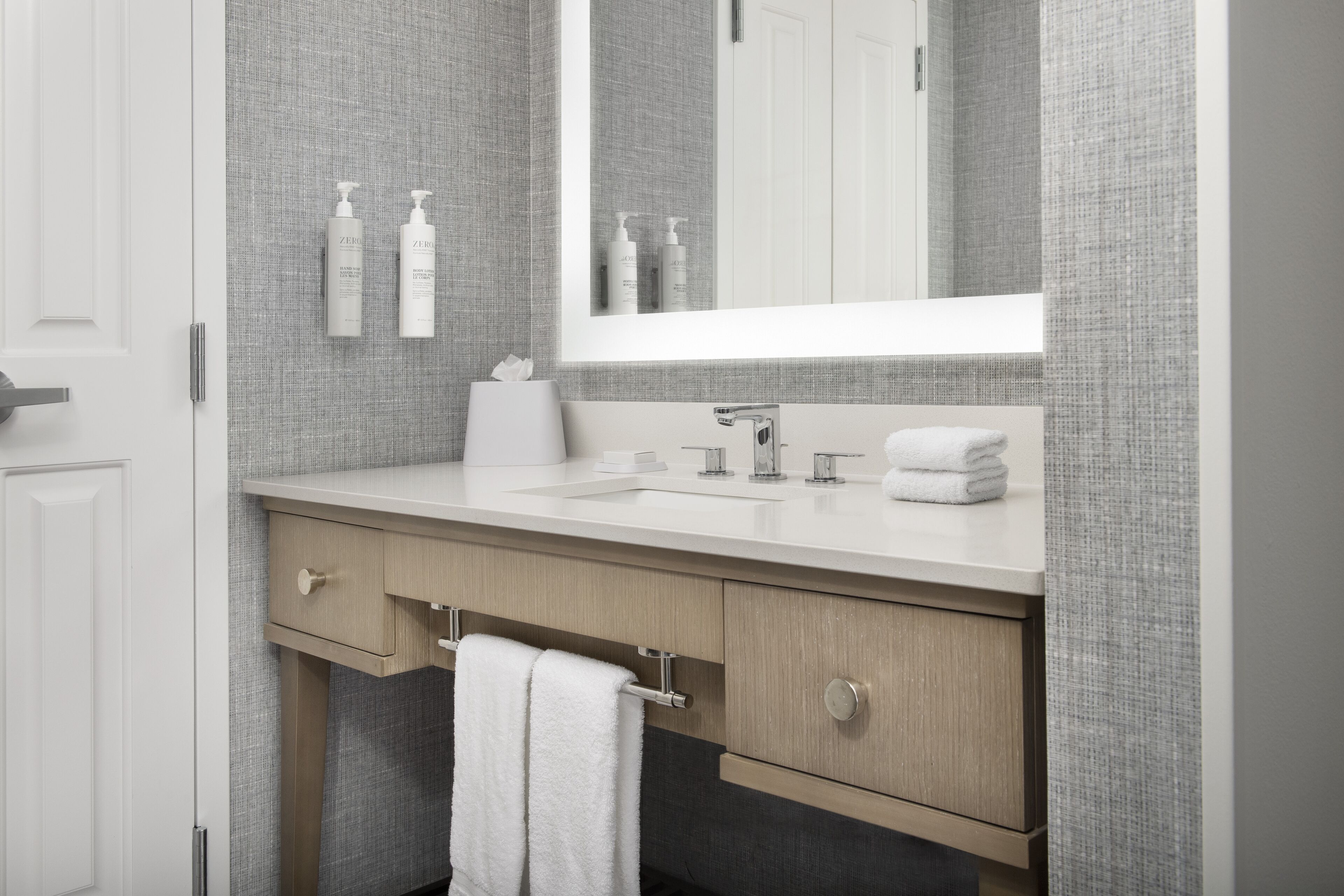 Homewood Suites by Hilton Louisville Airport