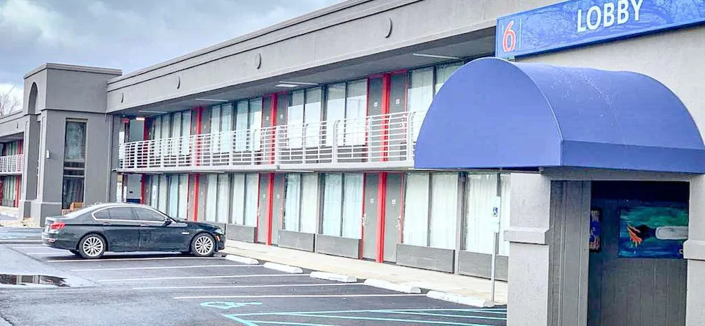 Motel 6 Louisville Kentucky Airport Fair Expo