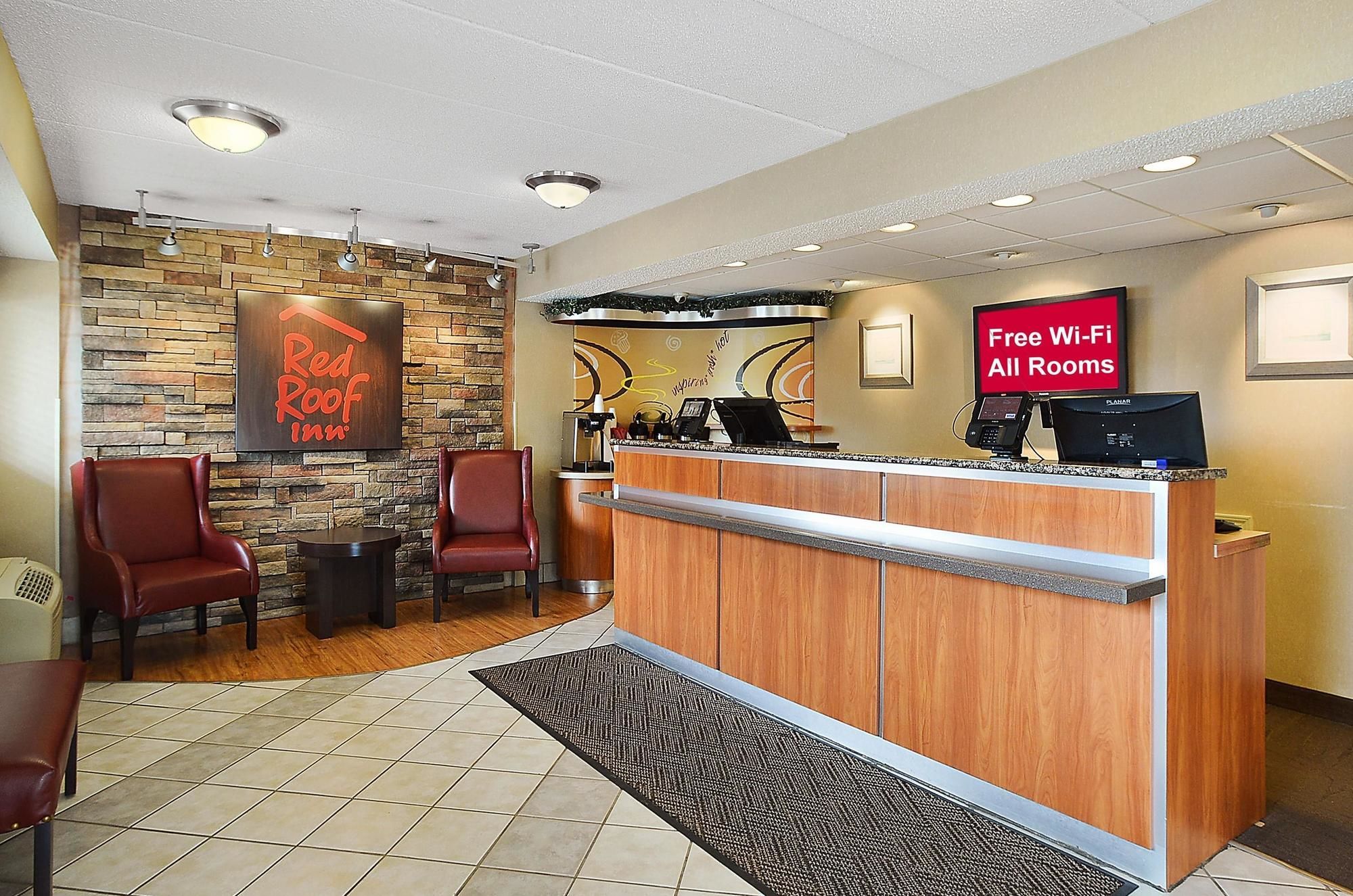 Red Roof Inn Louisville East Hurstbourne