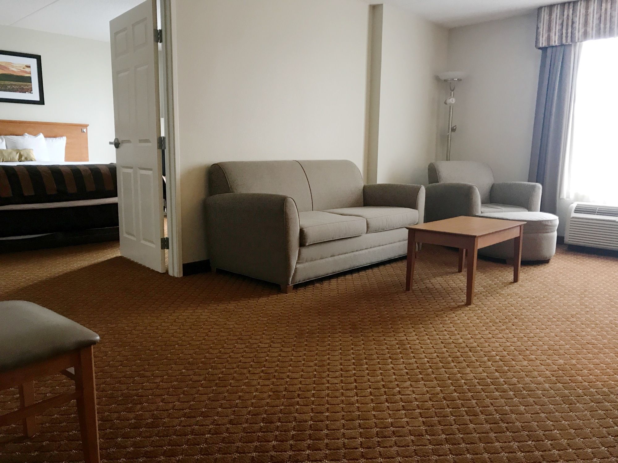 Wingate By Wyndham Louisville East