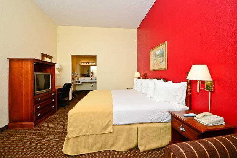 Manchester Heritage Inn And Suites