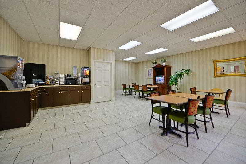 Manchester Heritage Inn And Suites