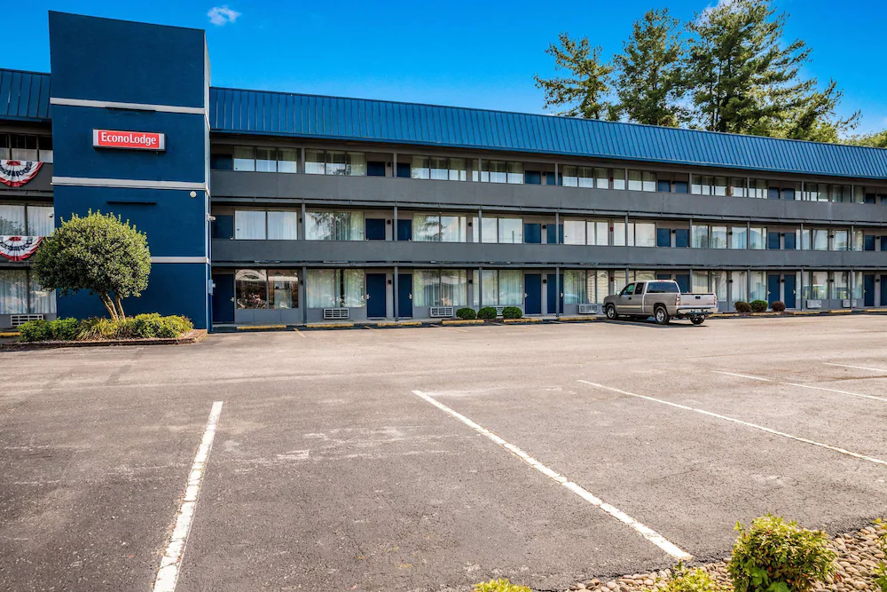 Suburban Studios Middlesboro