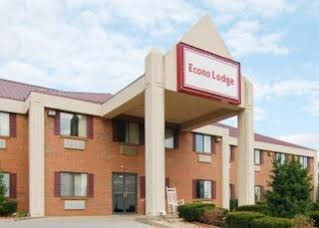 Derby Inn & Suites