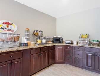 Super 8 by Wyndham Owensboro