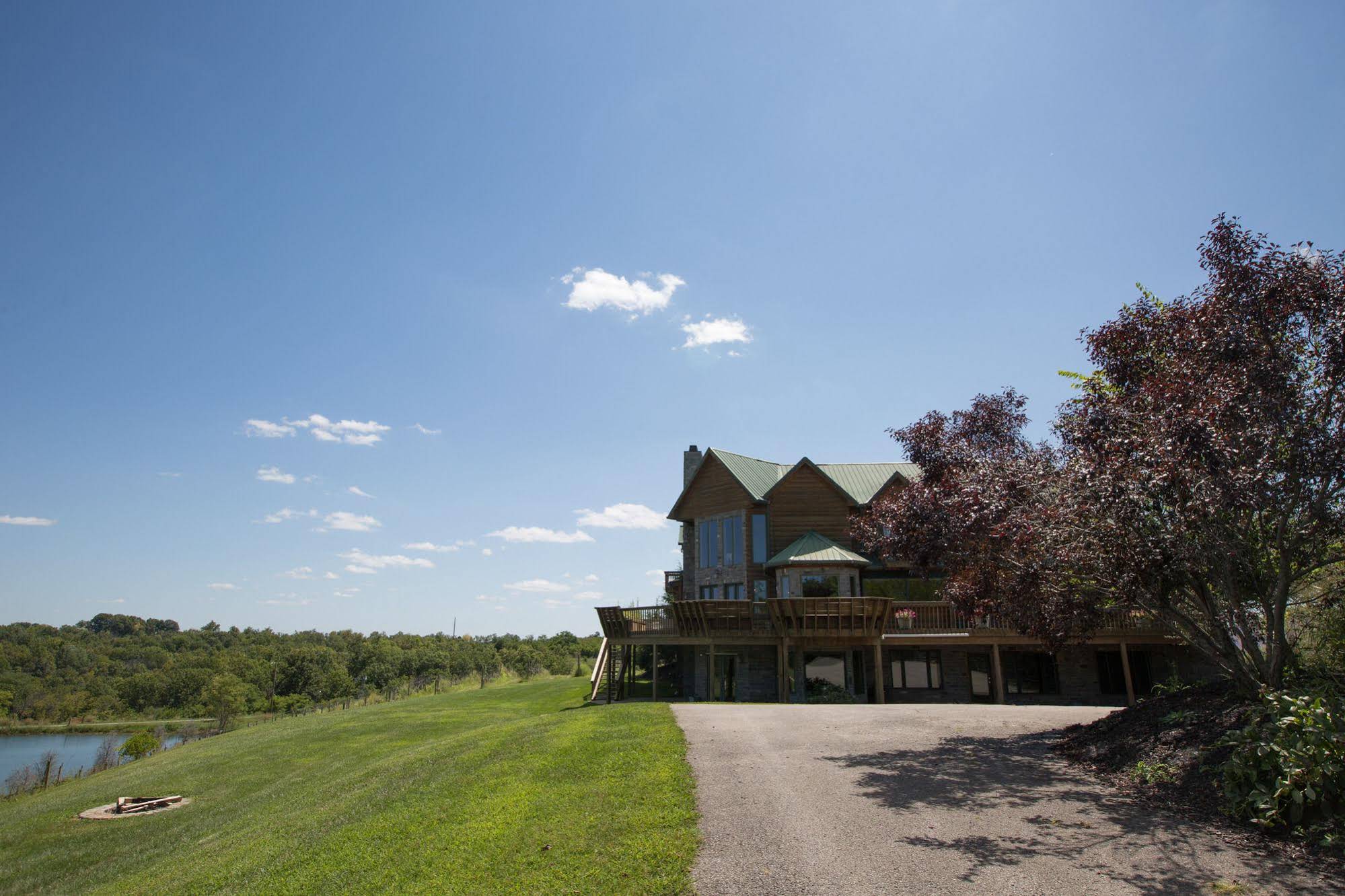 Elk Creek Lodge