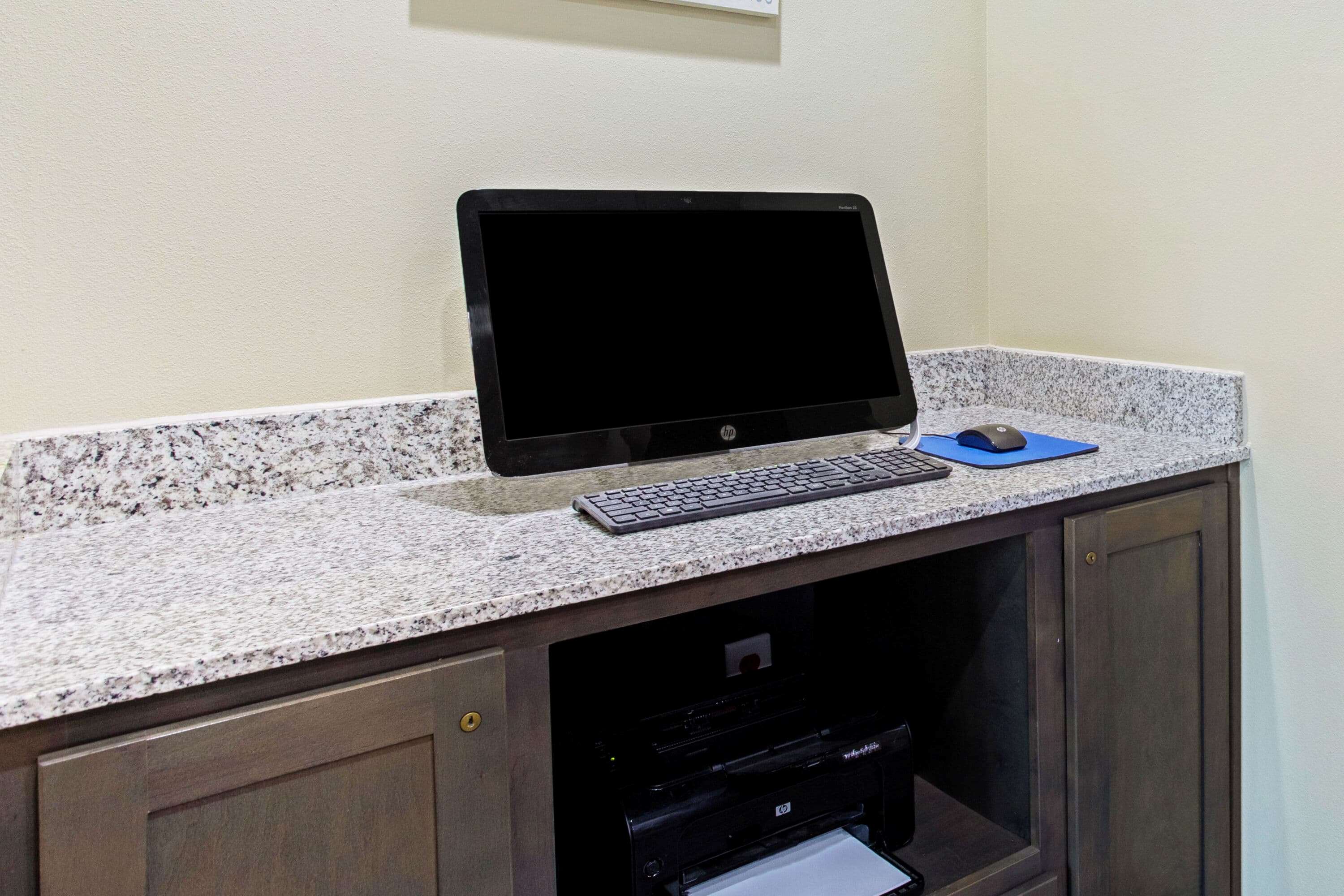 La Quinta Inn & Suites by Wyndham Paducah